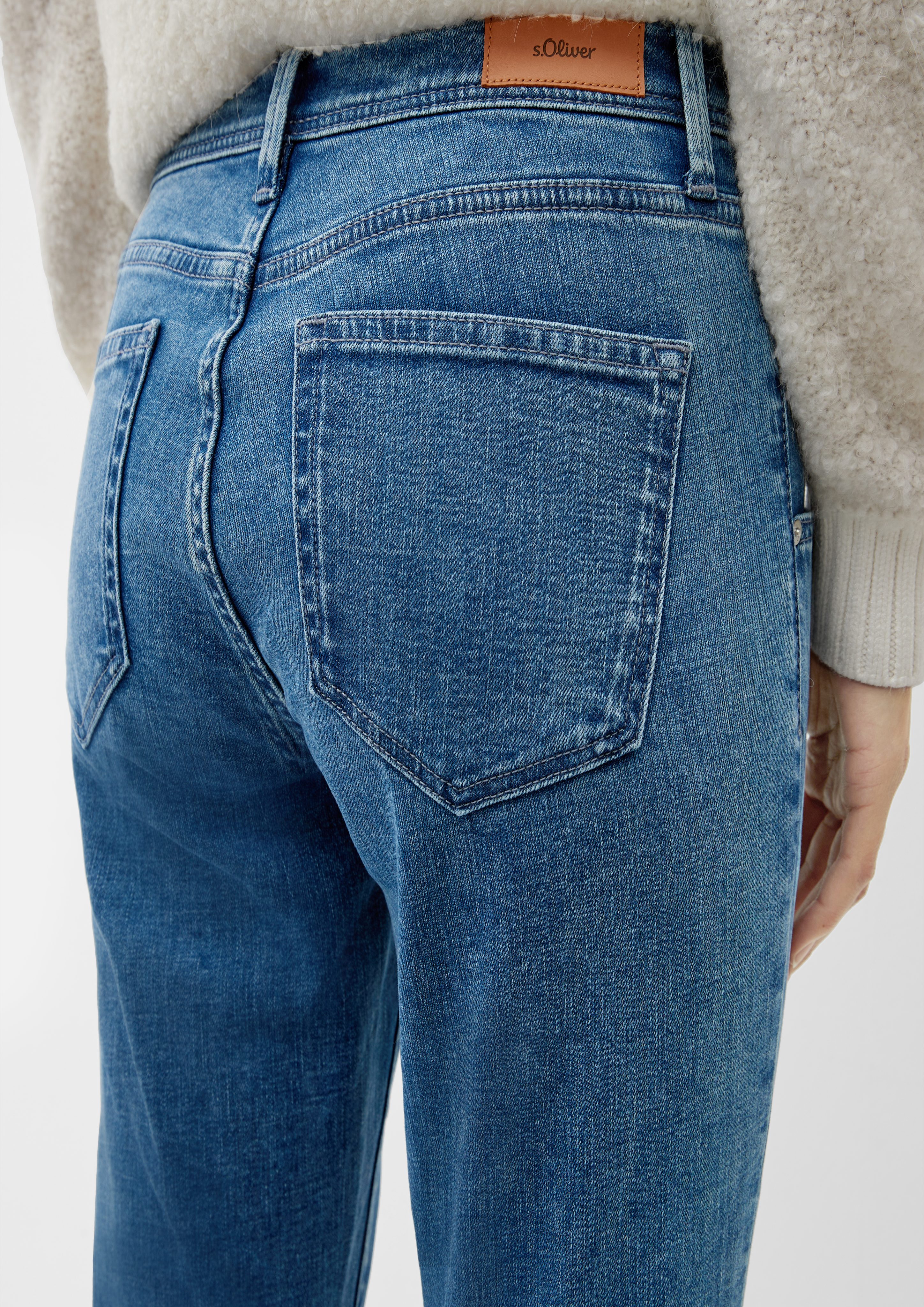 s.Oliver 7/8-Jeans Slim: Jeans mit Waschung hellblau Ziernaht