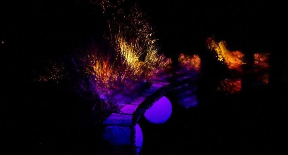 JVmoebel Kugelleuchte Moderne Kugelleuchte aus Glas für stilvolle Beleuchtung, Made in Europa