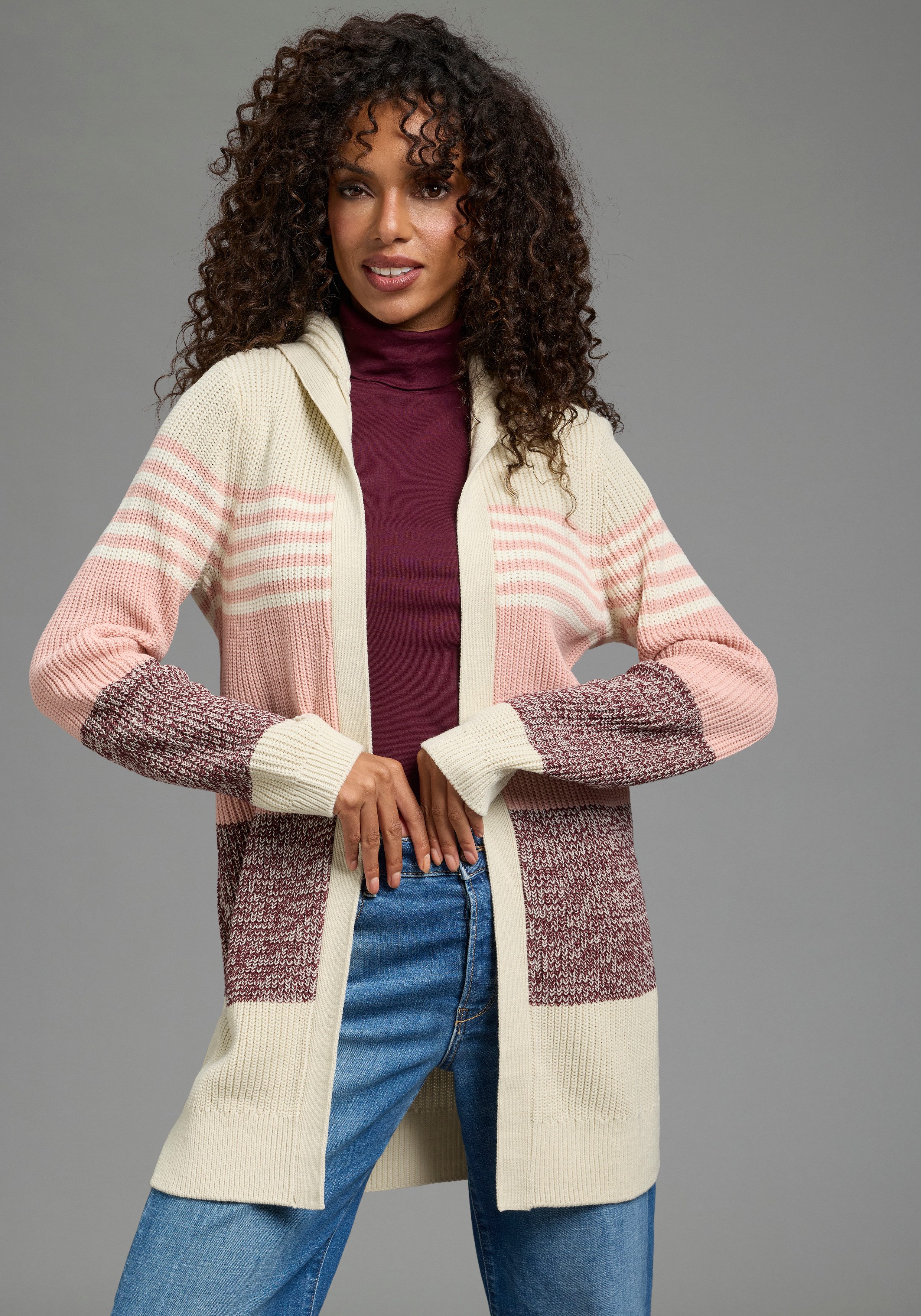 Laura Scott Kapuzenstrickjacke extralang geschnitten, aus elastischem Strickmaterial mit Streifendesign