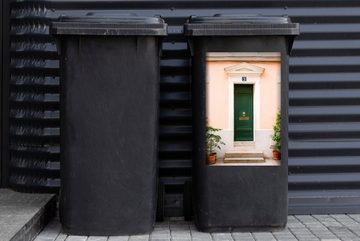 MuchoWow Wandsticker Paris - Grün - Tür - Pastell - Architektur (1 St), Mülleimer-aufkleber, Mülltonne, Sticker, Container, Abfalbehälter