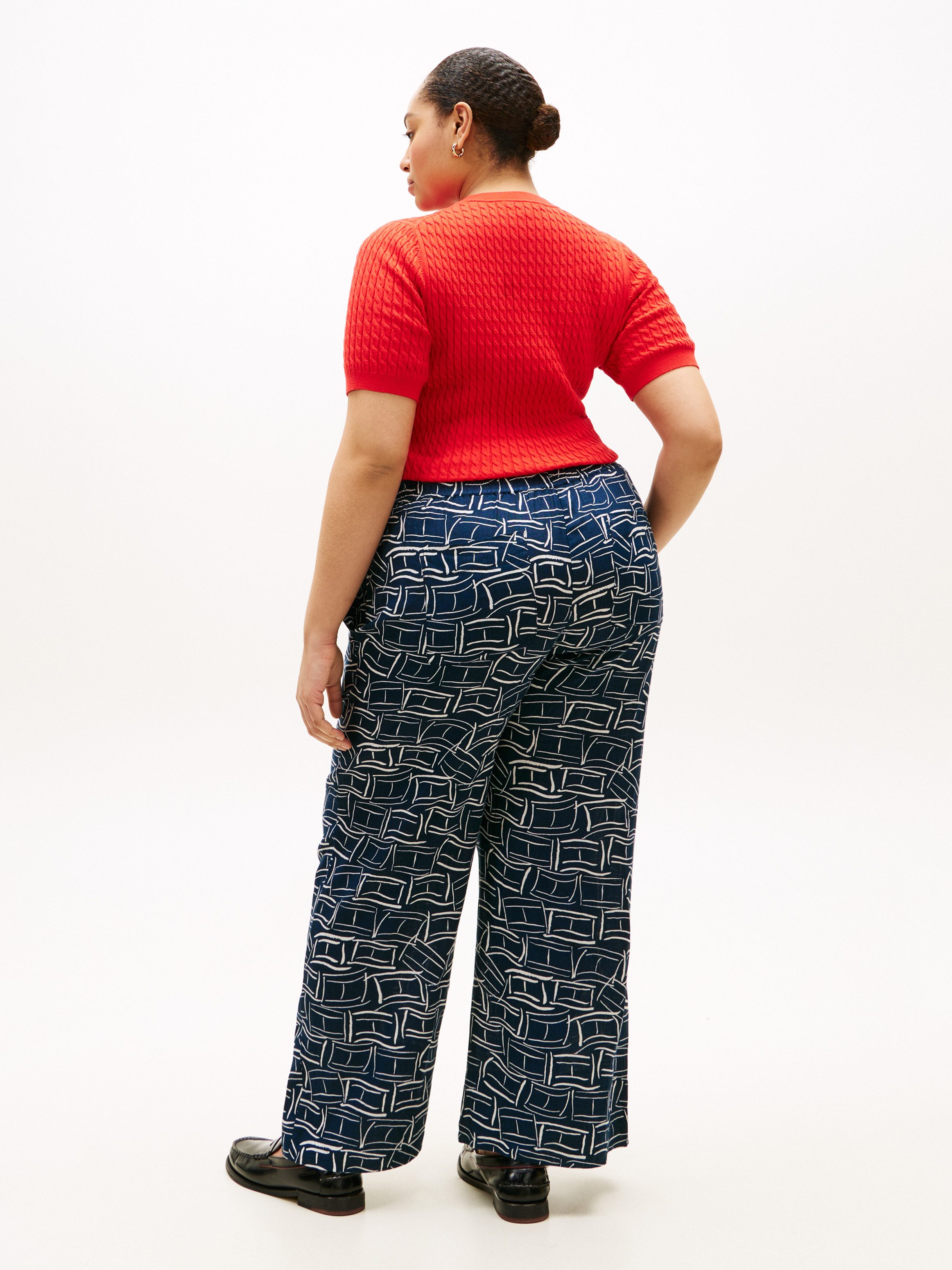 Tommy Hilfiger Curve Stoffhose CRV ESS LINEN PULL ON PANTS in großen Größen