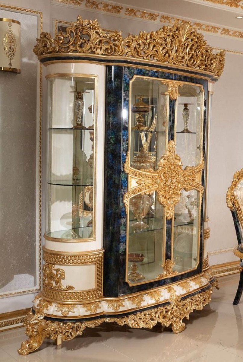 Casa Padrino Vitrine Luxus Barock Vitrine Weiß / Blau / Gold - Prunkvoller Massivholz Vitrinenschrank mit 2 Glastüren - Barock Möbel - Edel & Prunkvoll