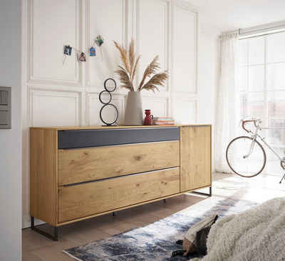 GALLERY M branded by Musterring Sideboard Alan, Front in Eiche Bainco Massiv geölt, Kufengestell in Metall anthrazit