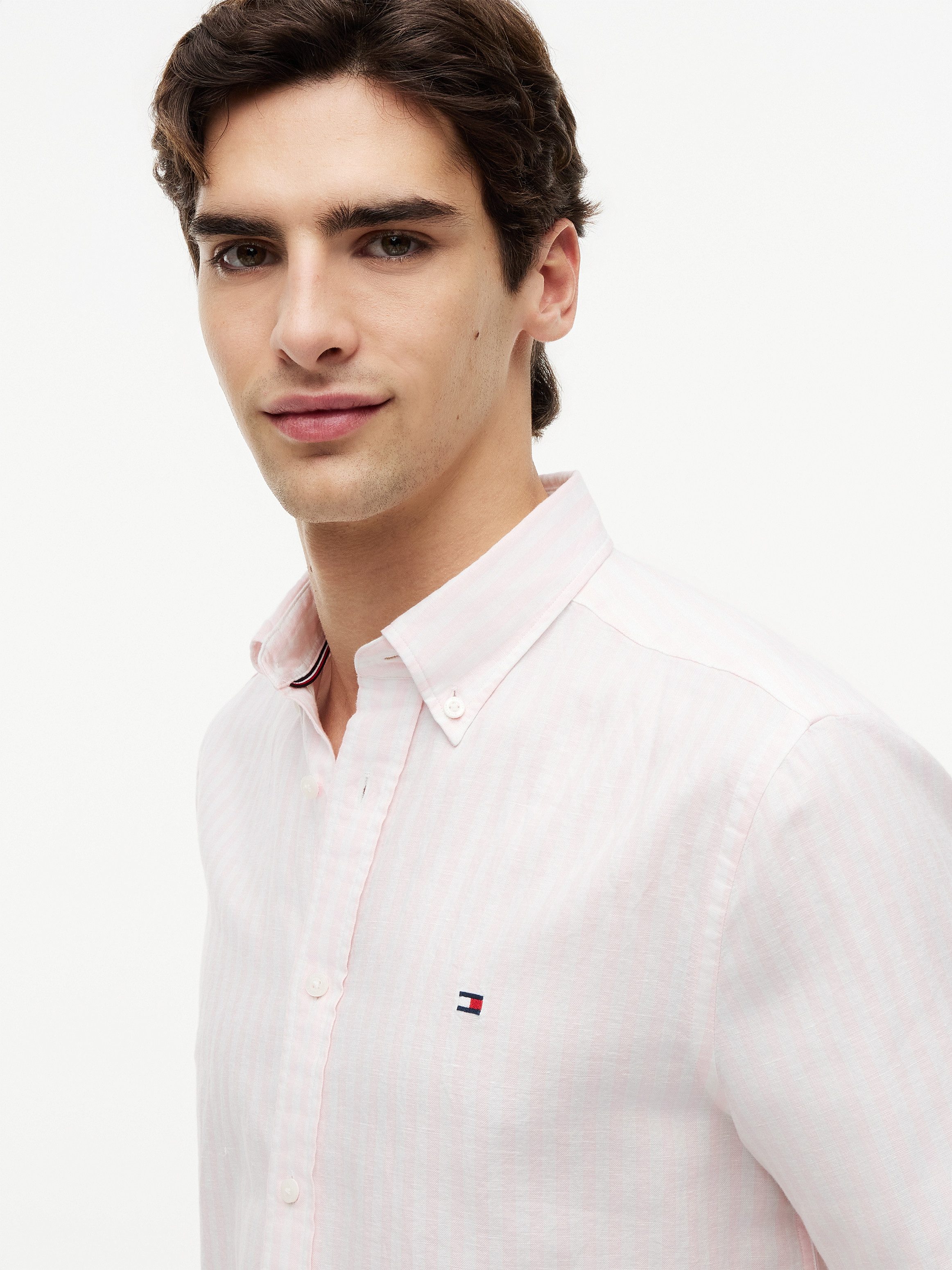 Tommy Hilfiger Kurzarmhemd LINEN BLEND BENGAL STP SS RF SHT Regular Fit aus Leinenmix mit Bengalstreifen