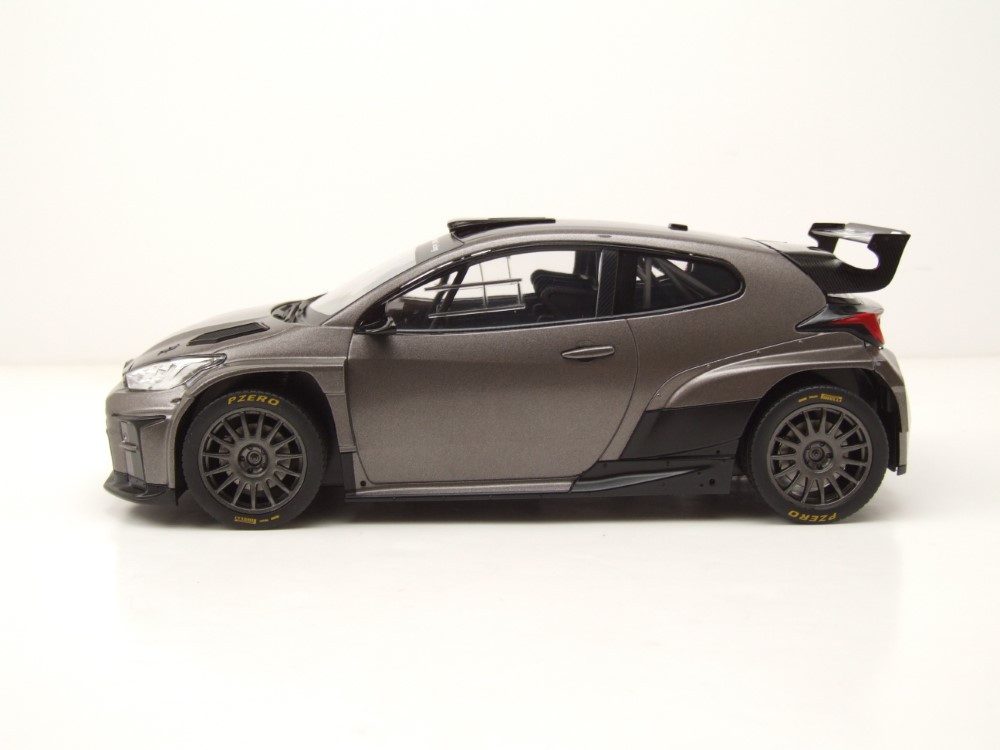 ixo Models Modellauto Toyota GR Yaris Rallye2 2024 matt grau, Maßstab 1:18