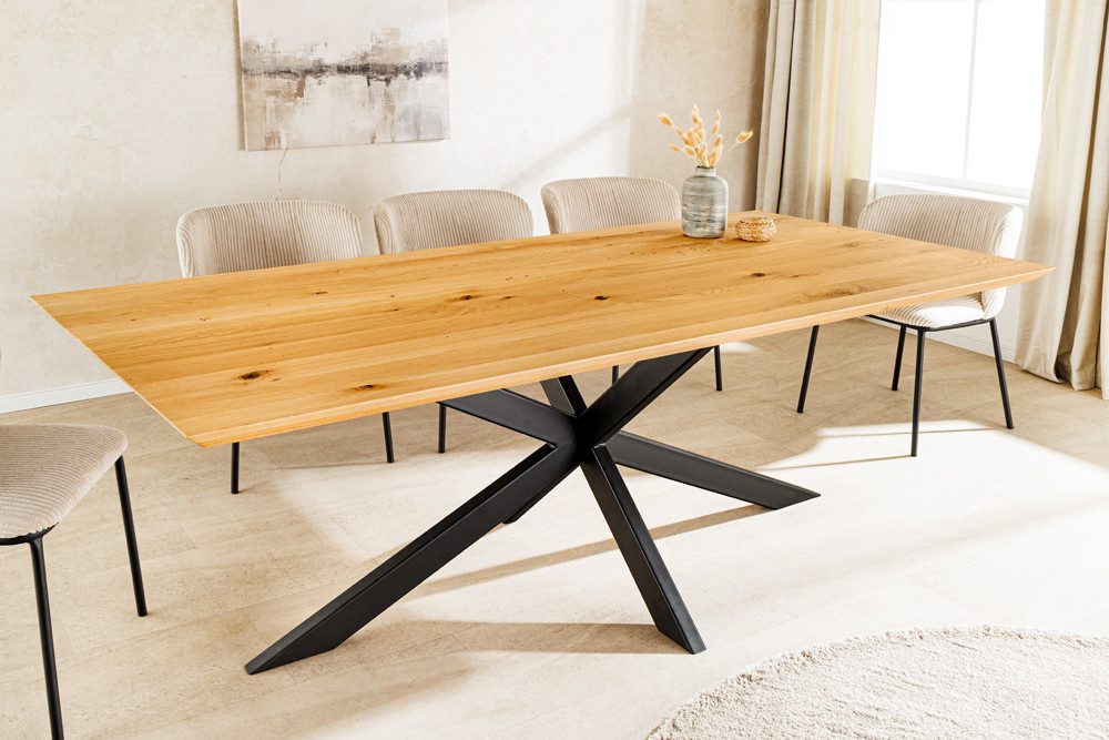 riess-ambiente Esstisch WILD OAK 200cm natur - Wildeiche, Schweizer Kante, Sterngestell, geölt (Einzelartikel, 1-St), Urbaner Massivholztisch für 8+ Personen - ideal für Wohn- & Esszimmer