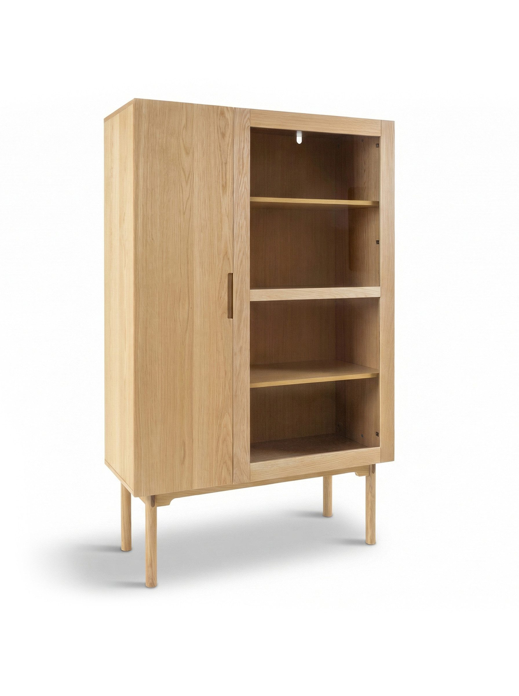 faee Vitrine Balancere, aus Eiche furniert, 1 Holztür, 1 Glastür, 3 Einlegeböden