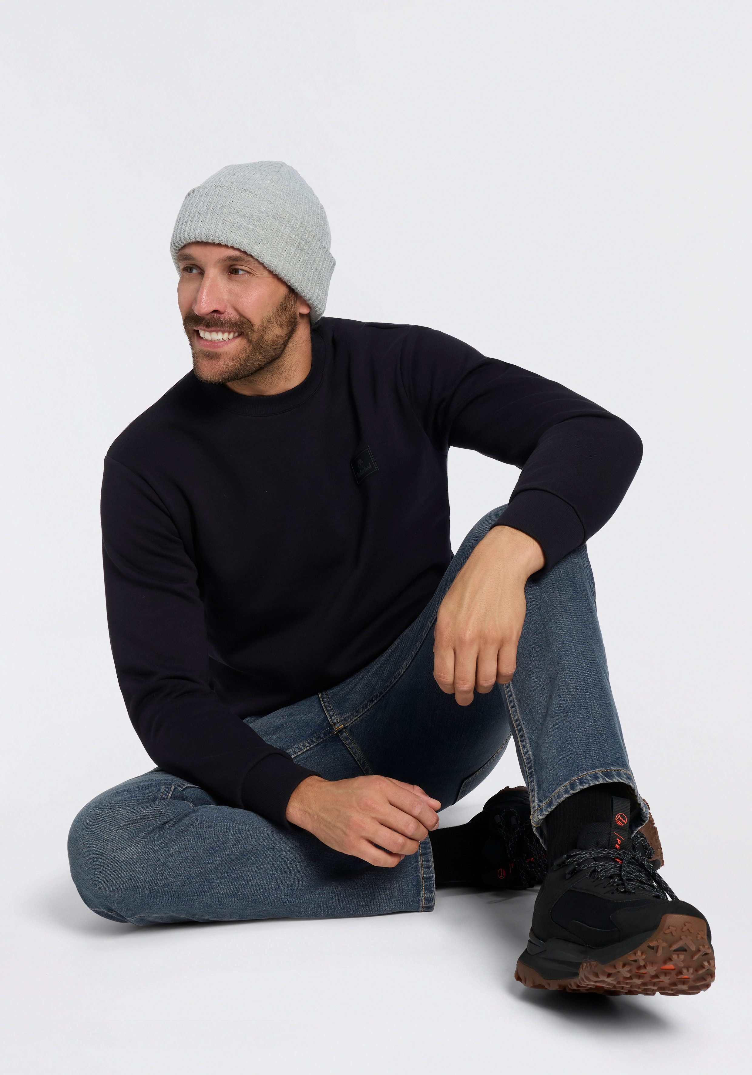 Zum Outfit 9