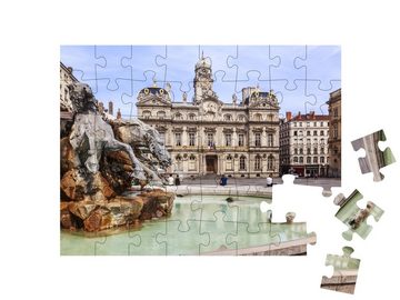 puzzleYOU Puzzle Terreaux-Platz mit Springbrunnen in Lyon, 48 Puzzleteile, puzzleYOU-Kollektionen Frankreich