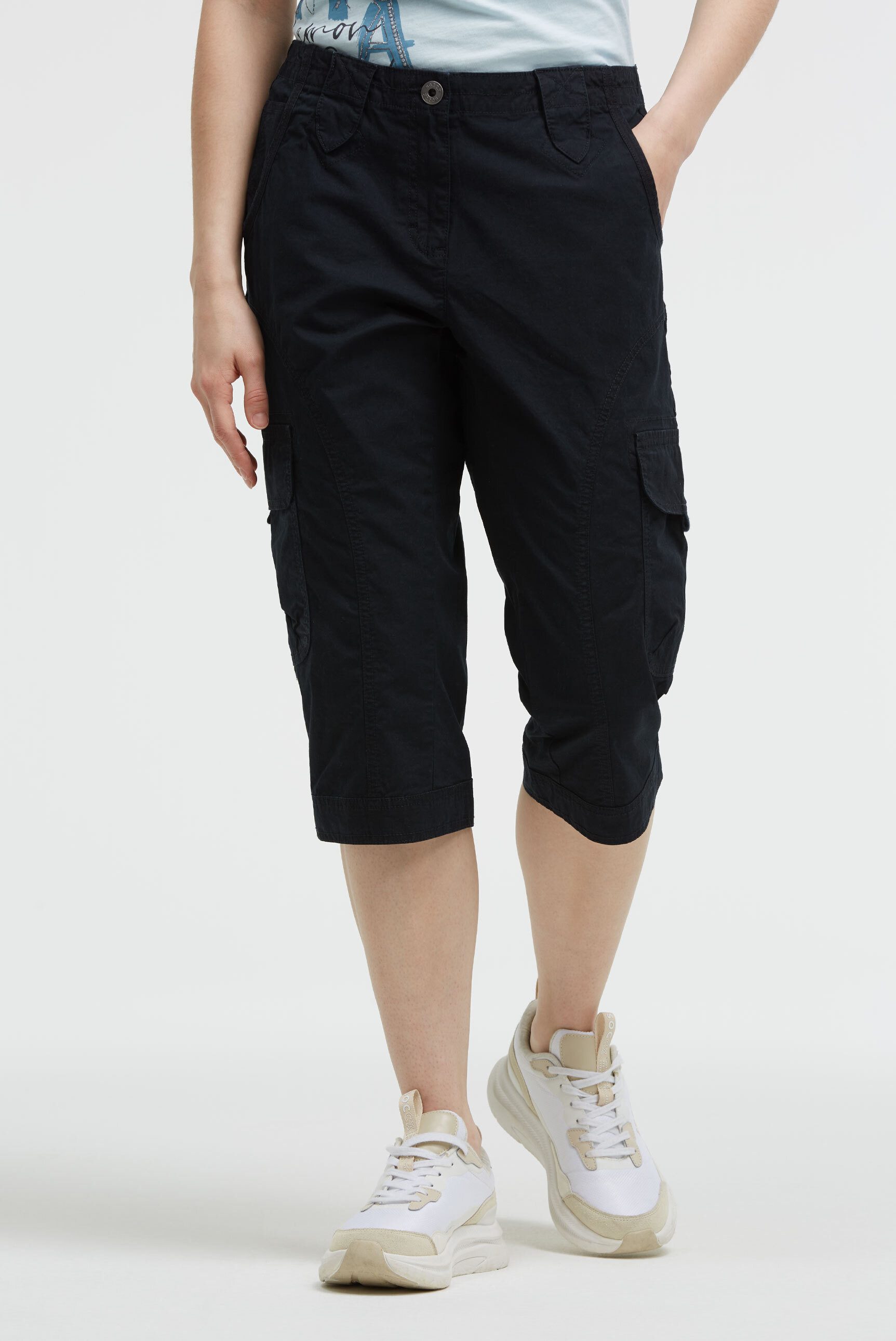 SOCCX Skaterbermudas mit verstellbarem Knopfriegel am Hosensaum