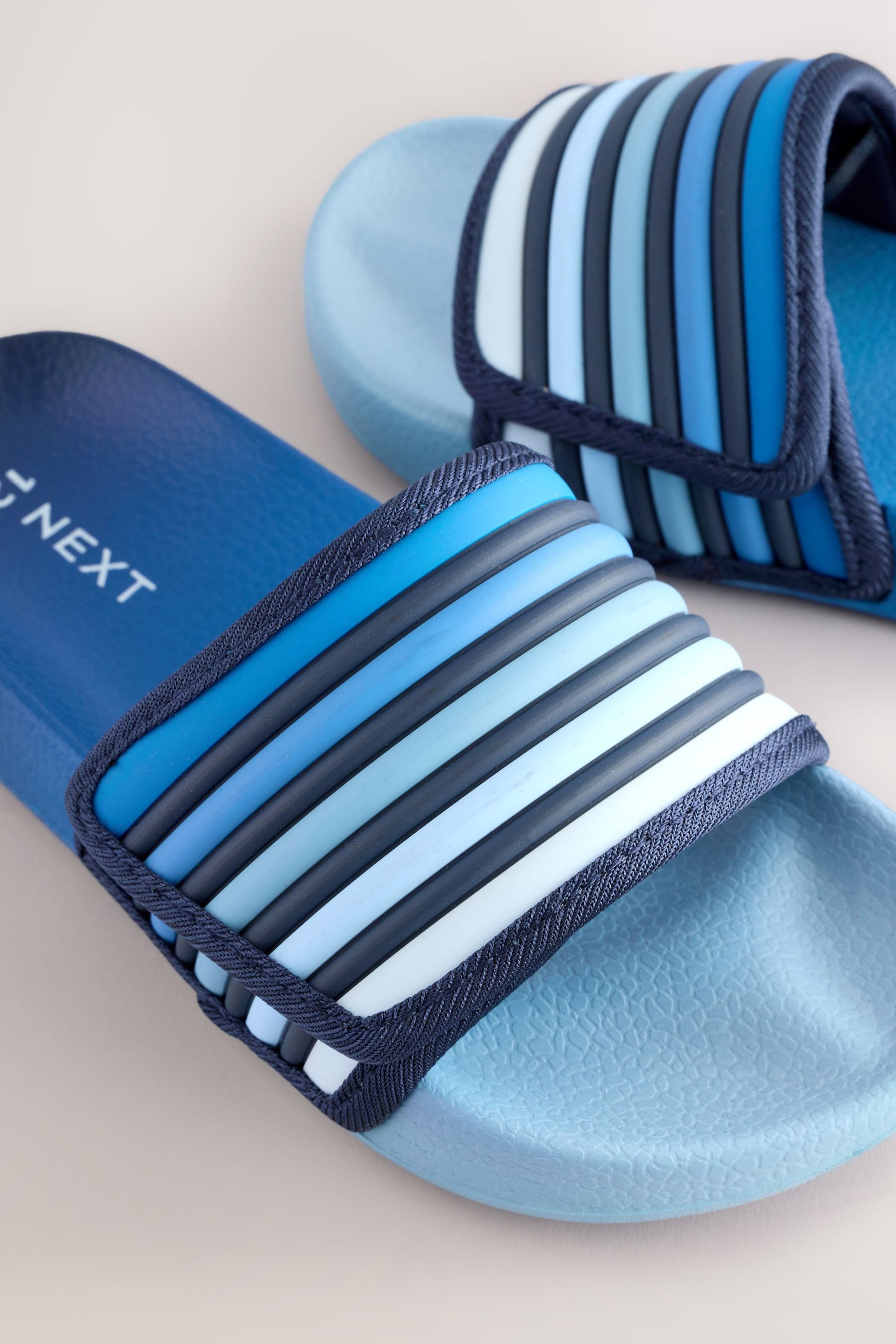 Next Verstellbare Sliders Badepantolette (1-tlg)