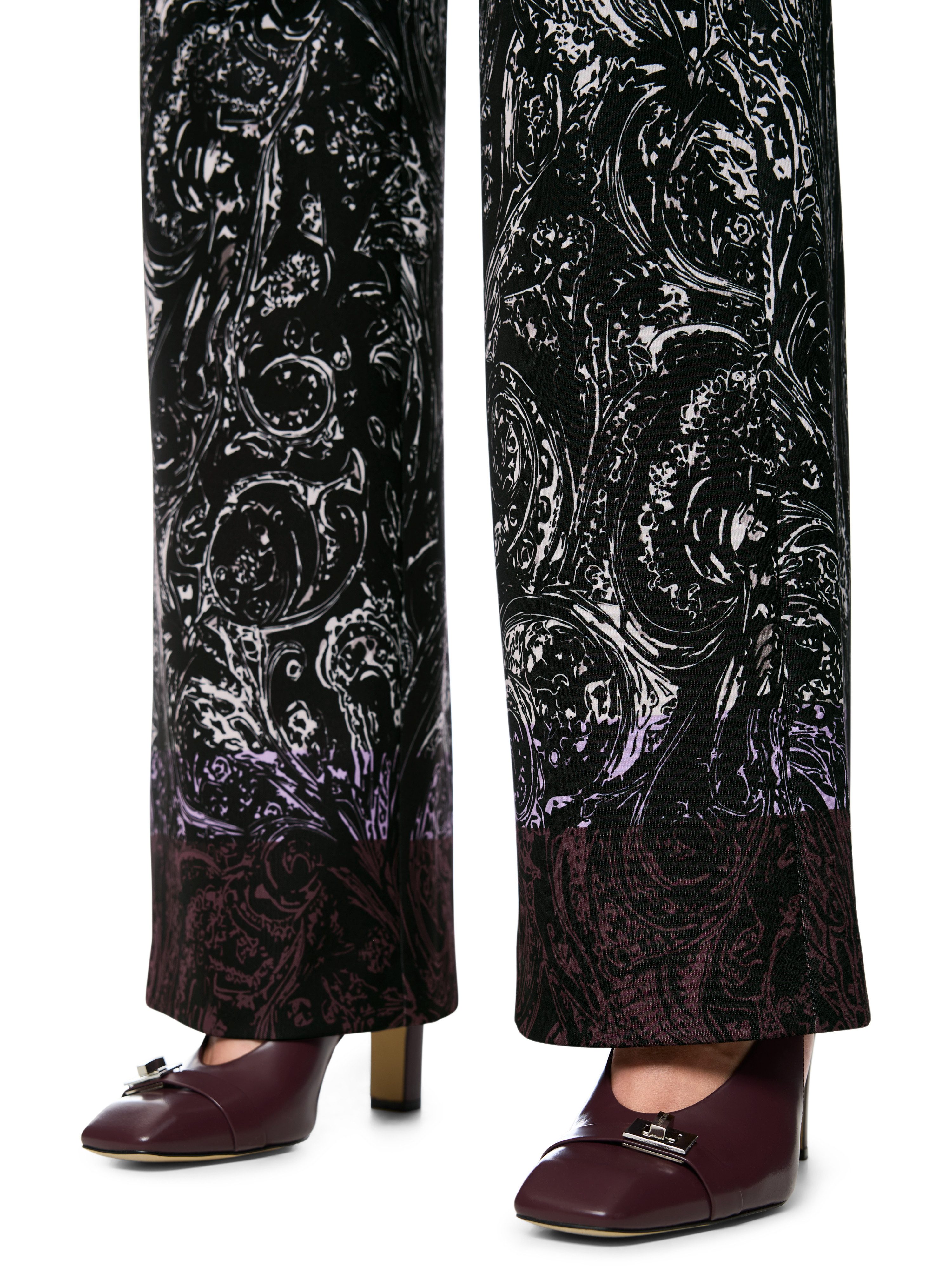 Marc Cain Jerseyhose Urban Office Premium Damenmode Model: WINDER Wide Fit mit Allover-Print