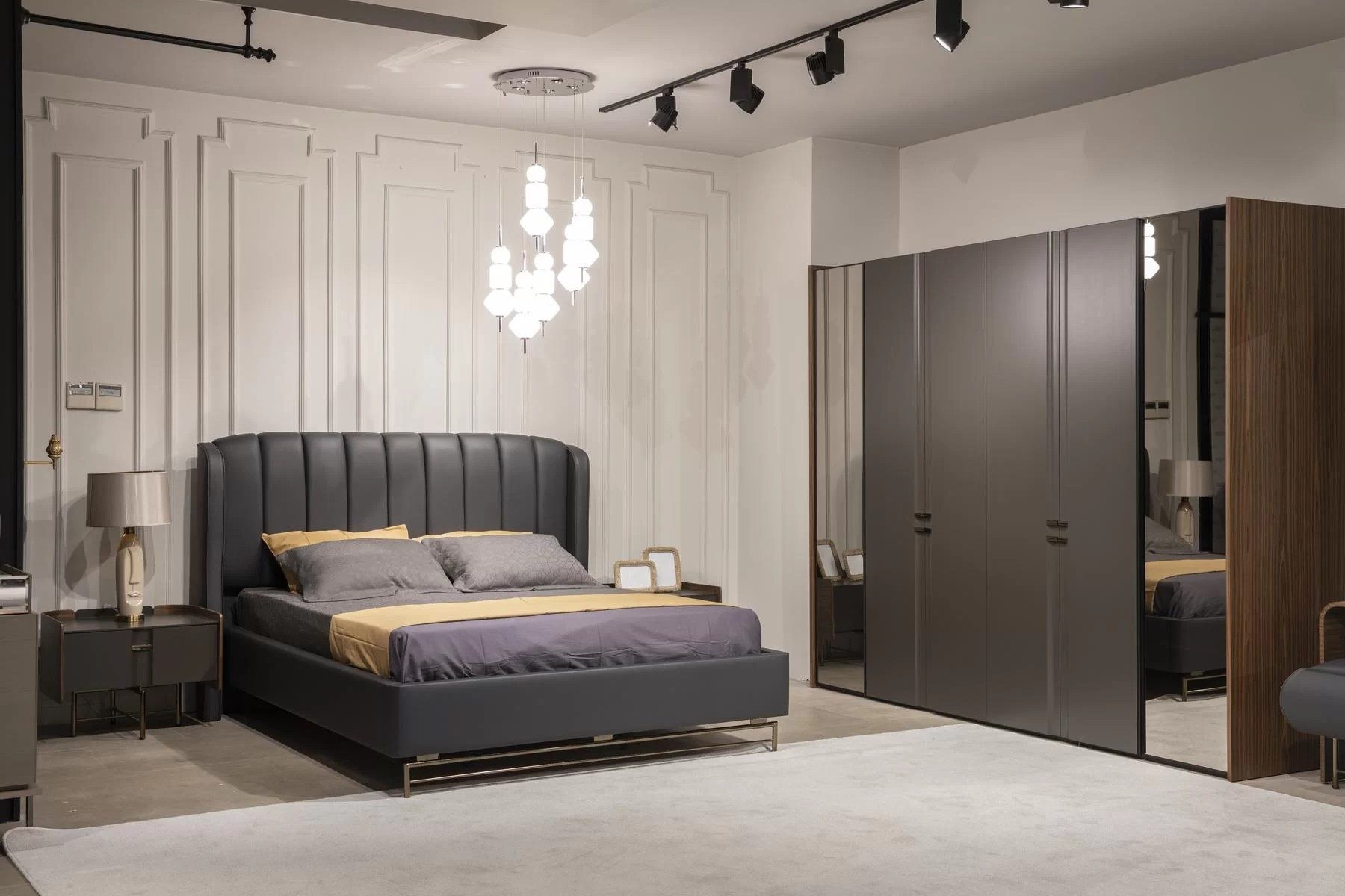 Xlmoebel Komplettschlafzimmer Schlafzimmer Set Bett, 2 Nachttische, Kleiderschrank, Schminktisc, (5-tlg), Made in Europa