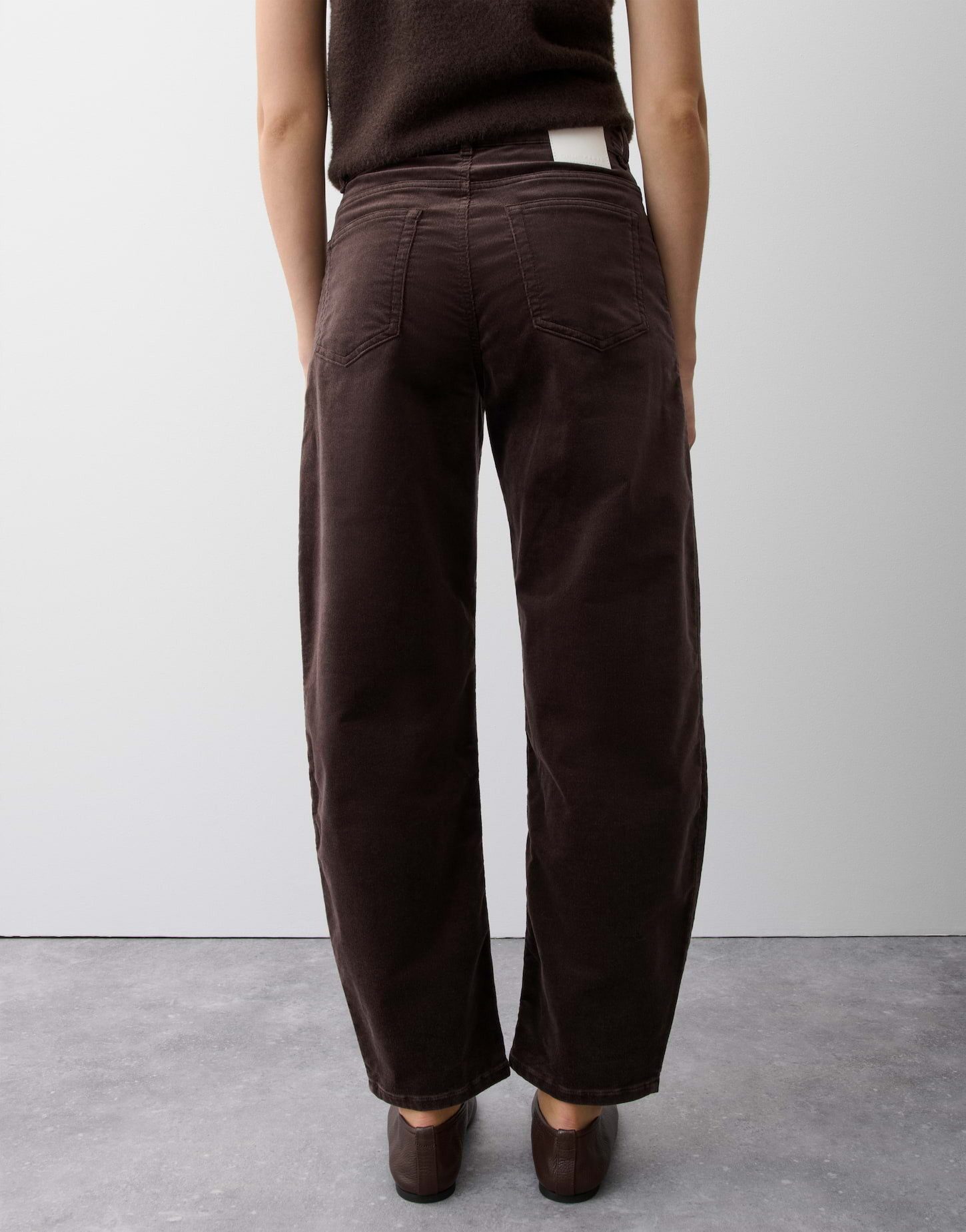 OPUS PANTS Relax-fit-Jeans MARI COSMO Barrel Jeans aus Feincord Mid Rise Vielseitig kombinierbar für Looks
