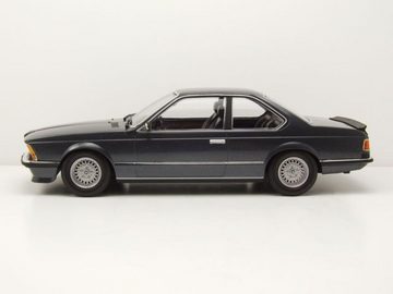 Minichamps Modellauto BMW 635 CSI 1982 grau metallic Modellauto 1:18 Minichamps, Maßstab 1:18