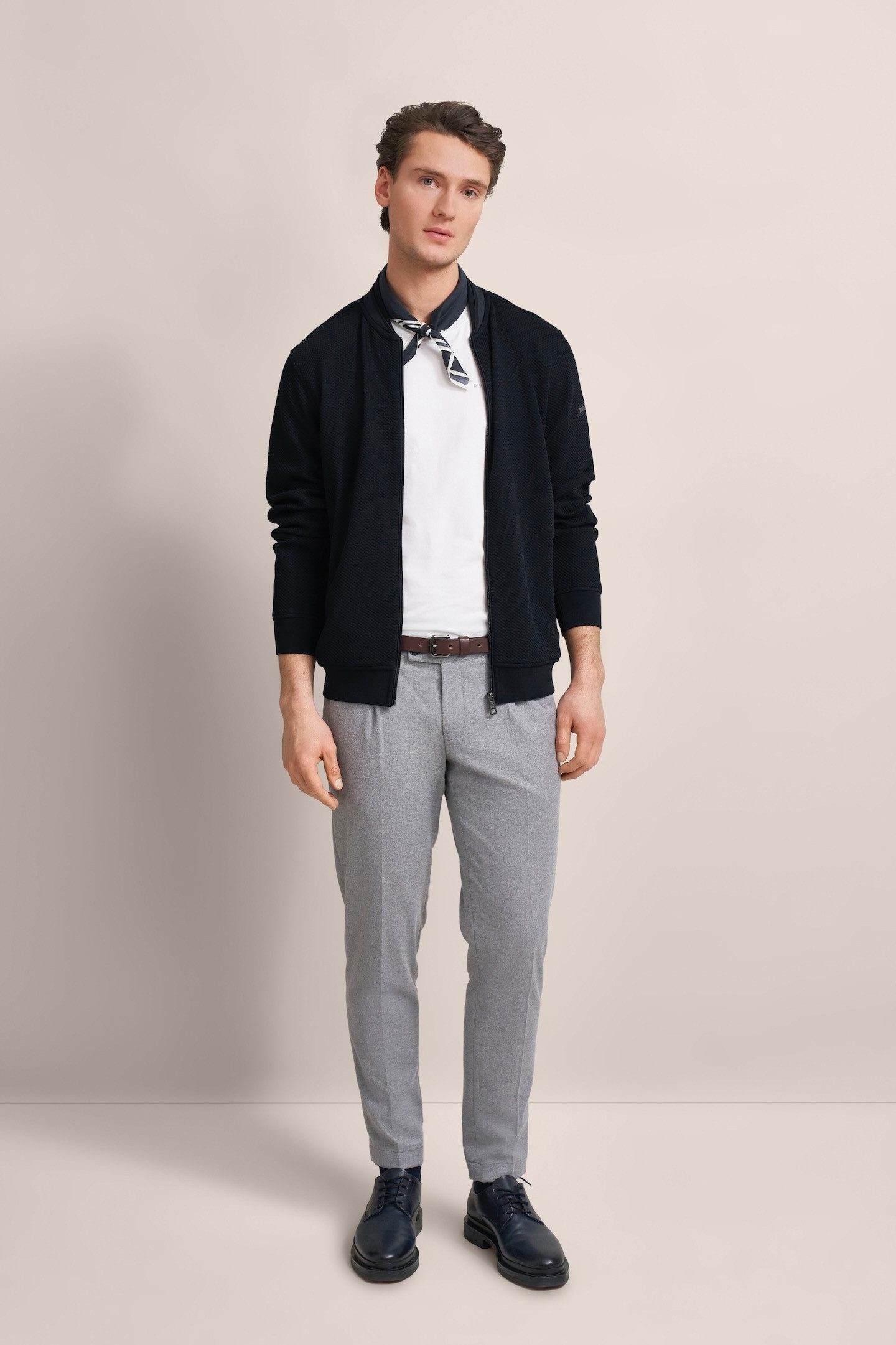 bugatti Sweatjacke mit Collegekragen