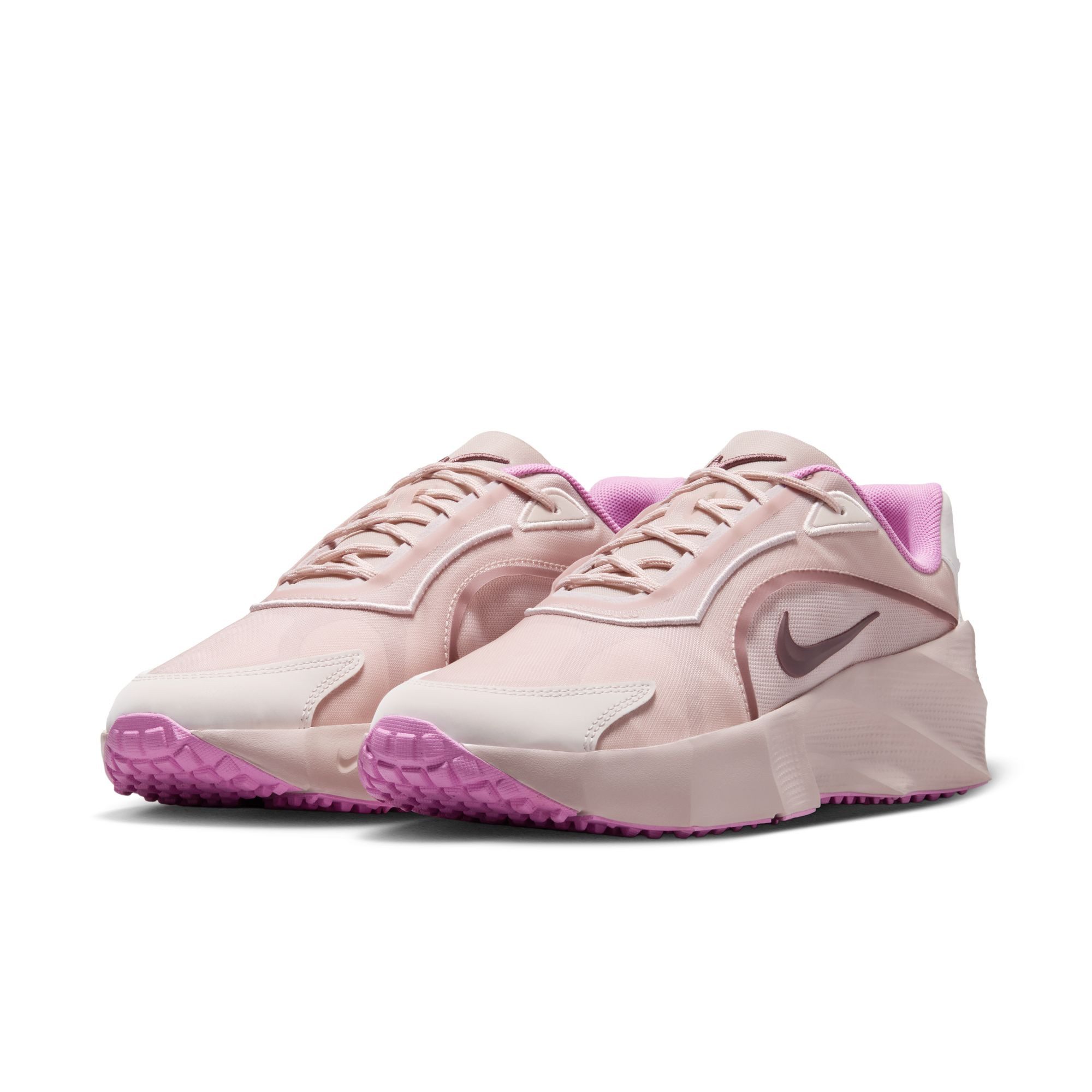 Nike Sportswear Aura Edge Sneaker