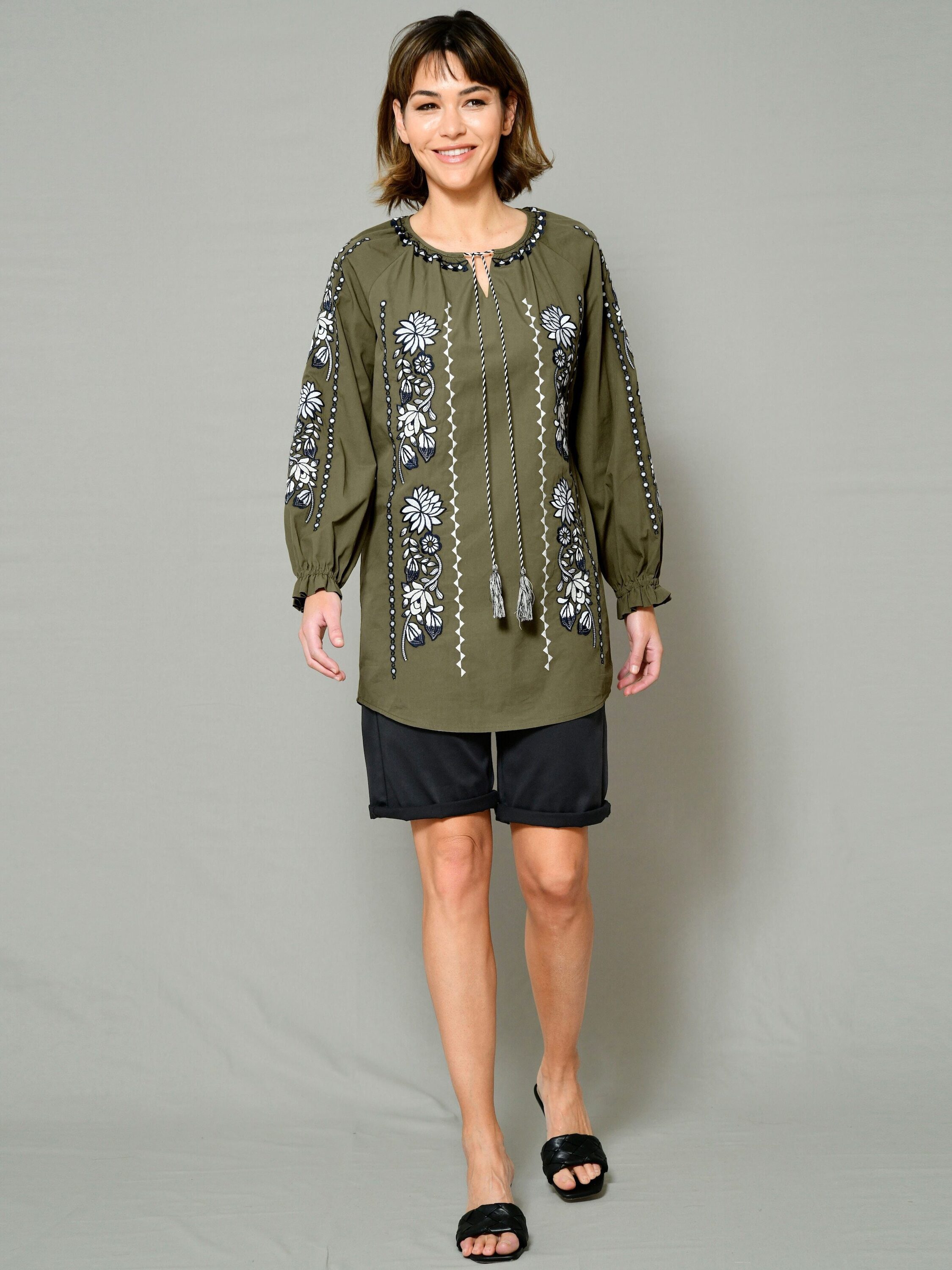 Alba Moda Tunika Tunika mit Blumenstickerei