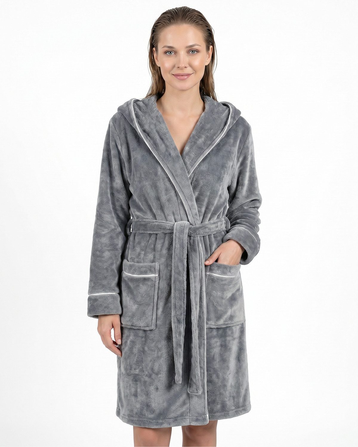 Gräfenstayn Damenbademantel Bademantel Damen flauschig Kapuze Kuschelfleece leicht kurz, warm & kuschelig, Knielang, Fronttaschen, Gürtel, S-XXL