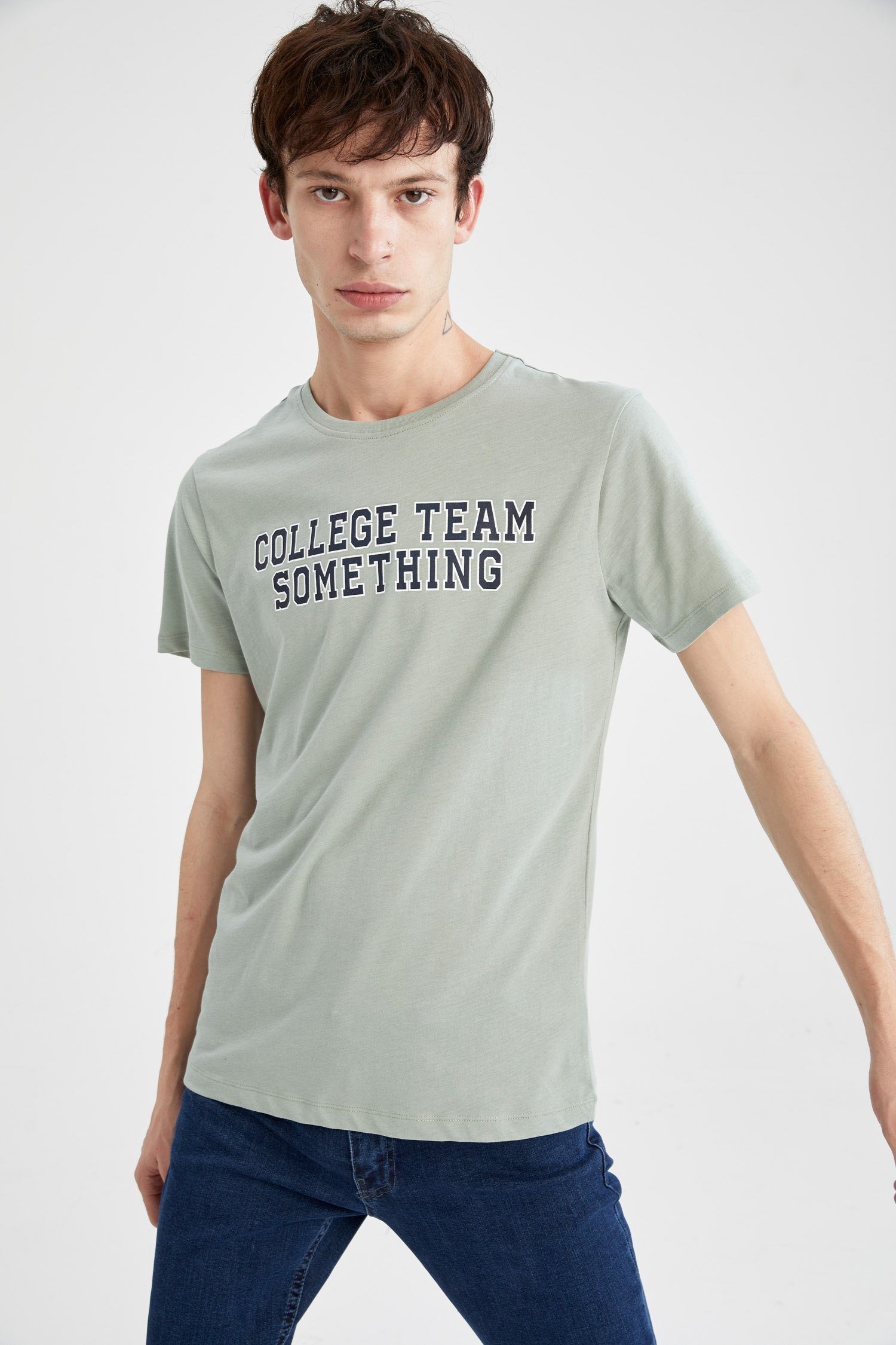 Herren Shirts DeFacto T-Shirt Herren T-Shirt SLIM FIT