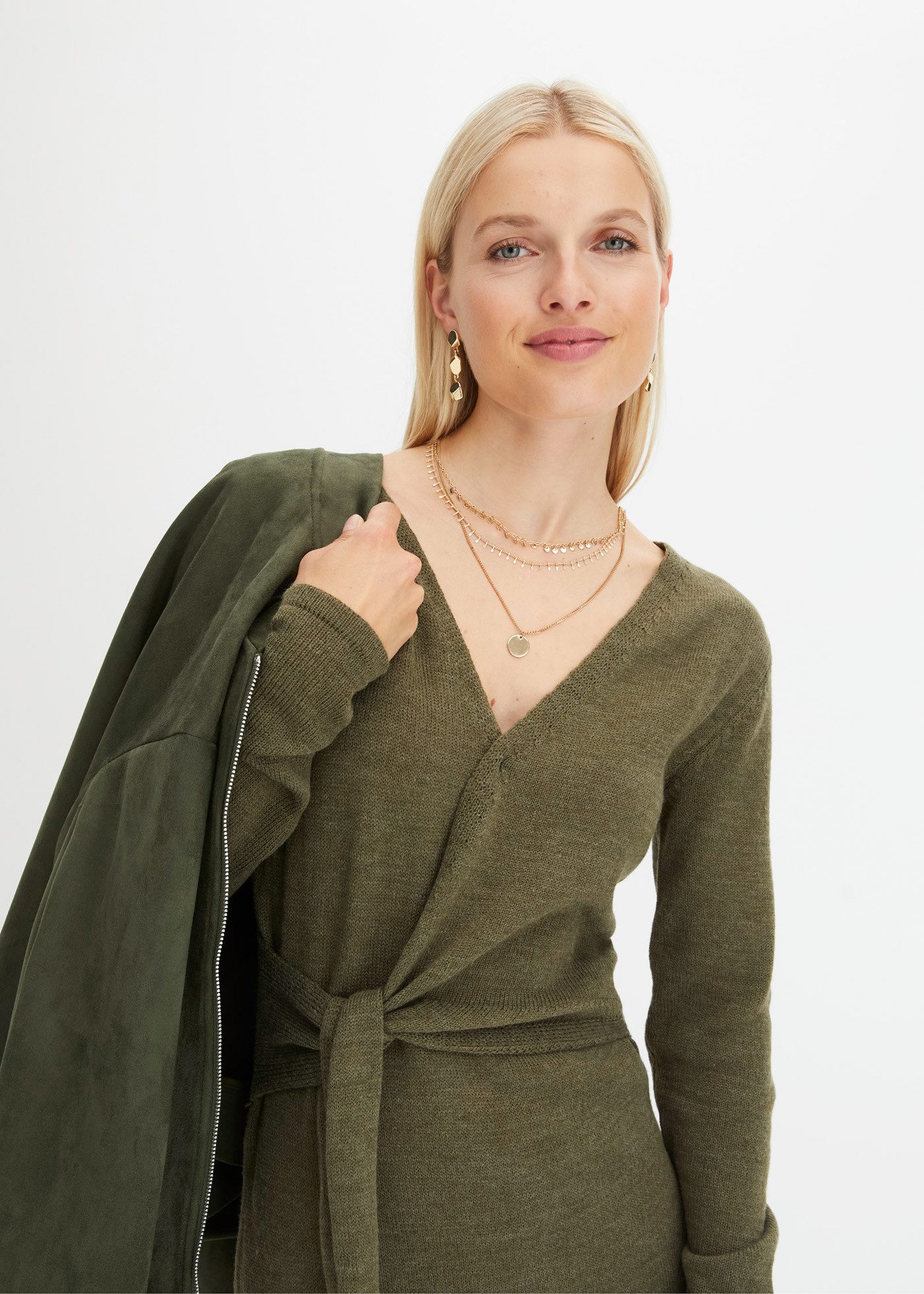 bonprix Strickkleid mit modernem Wickel-Design, aus Polyacryl und Polyester