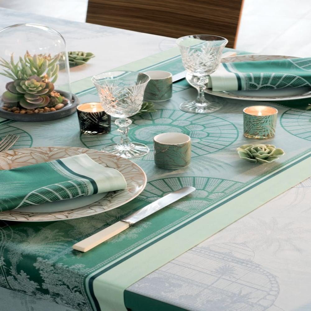 Garnier Thiebaut Tischläufer Tischläufer Serres Royales Vert Empire 55 x 180 cm