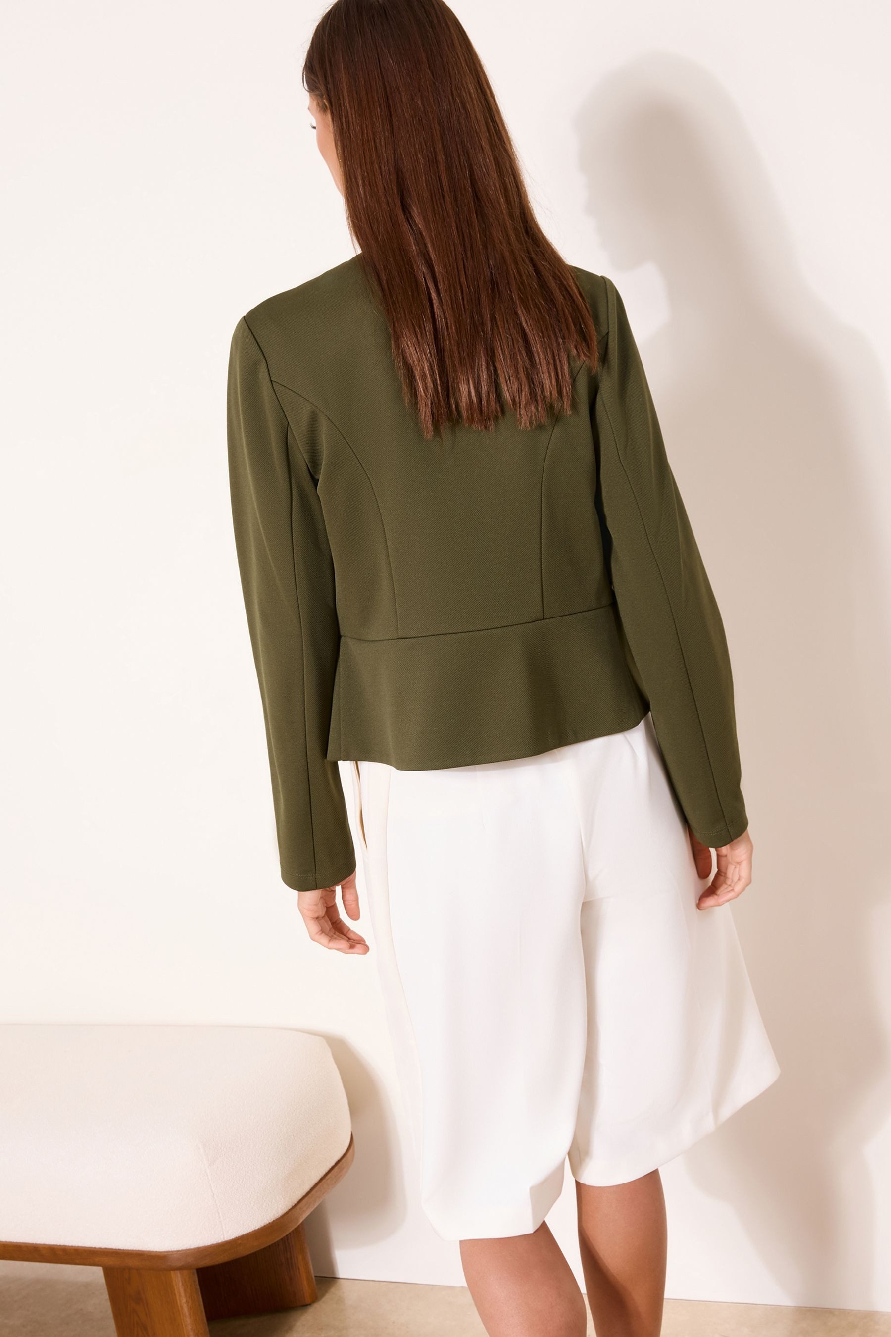 LIPSY Kurzjacke Lipsy verkürzter, kragenloser Blazer, Regular (1-St)