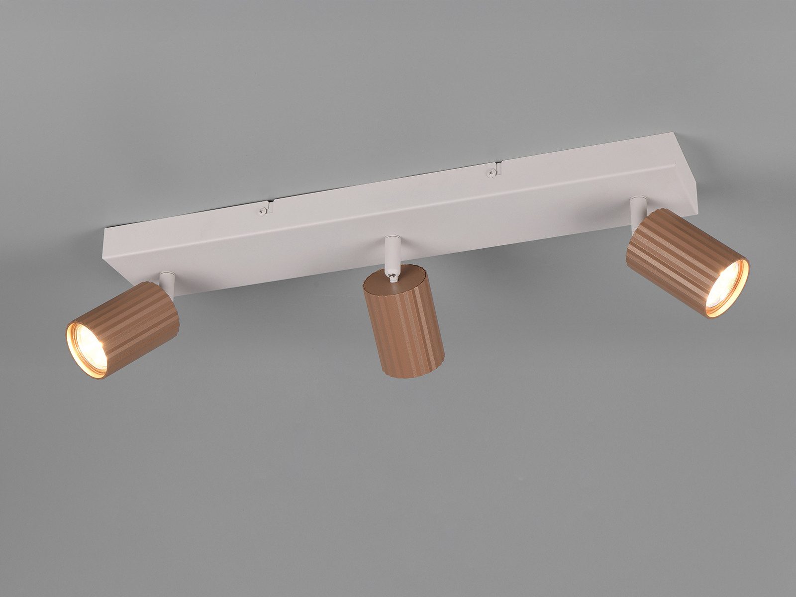 TRIO Leuchten LED Deckenstrahler, Dimmfunktion, LED wechselbar, Warmweiß, Innen Strahler mit 3 schwenkbaren Spots aus Metall, Breite 50cm