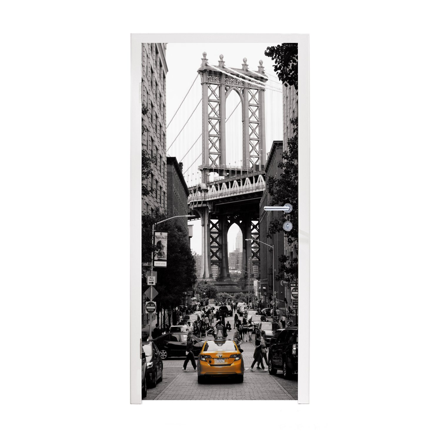 MuchoWow Türtapete Schwarz-Weiß-Foto mit einem gelben Taxi im amerikanischen New York, Matt, bedruckt, (1 St), Fototapete für Tür, Türaufkleber, 75x205 cm