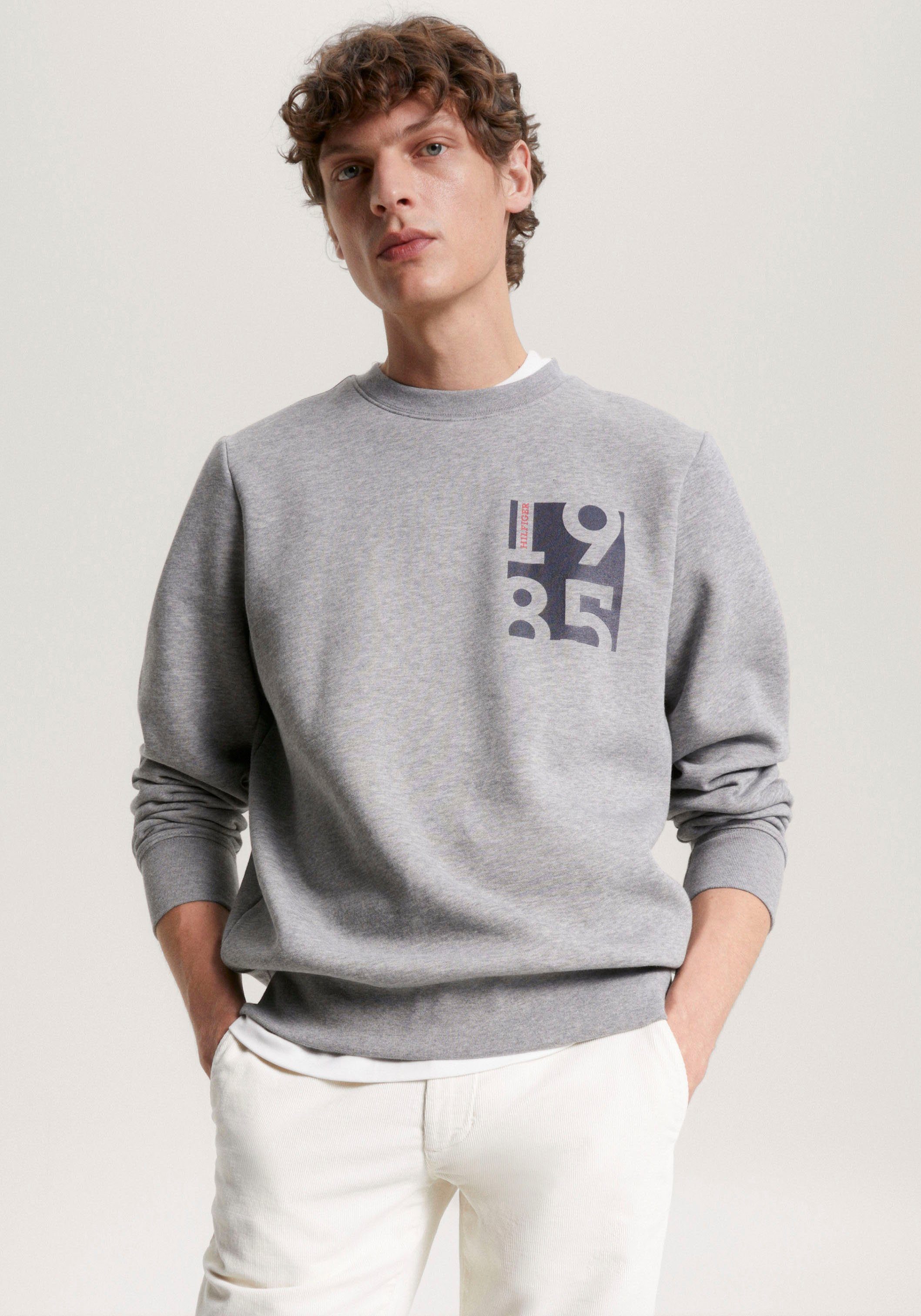 CHEST Grey Hilfiger CREWNECK Sweatshirt Tommy Heather Medium PRINT
