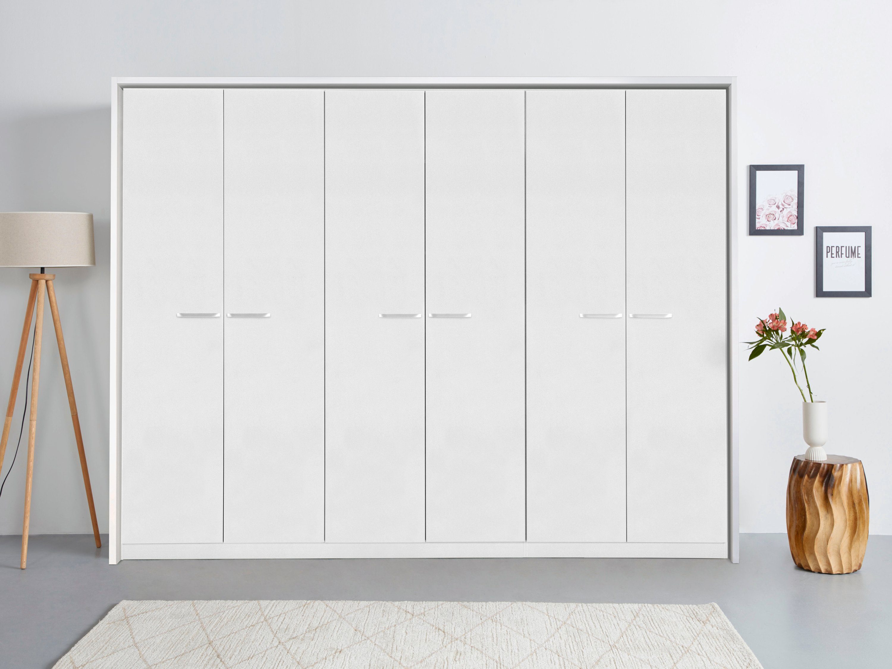 rauch Drehtürenschrank Kleiderschrank Schrank Garderobe Wäscheschrank Ankleide OTELI (erhältlich in Breiten 230/275 cm inkl. Innenschubladen und extra Böden) inkl. Passepartout optional mit Beleuchtung MADE IN GERMANY