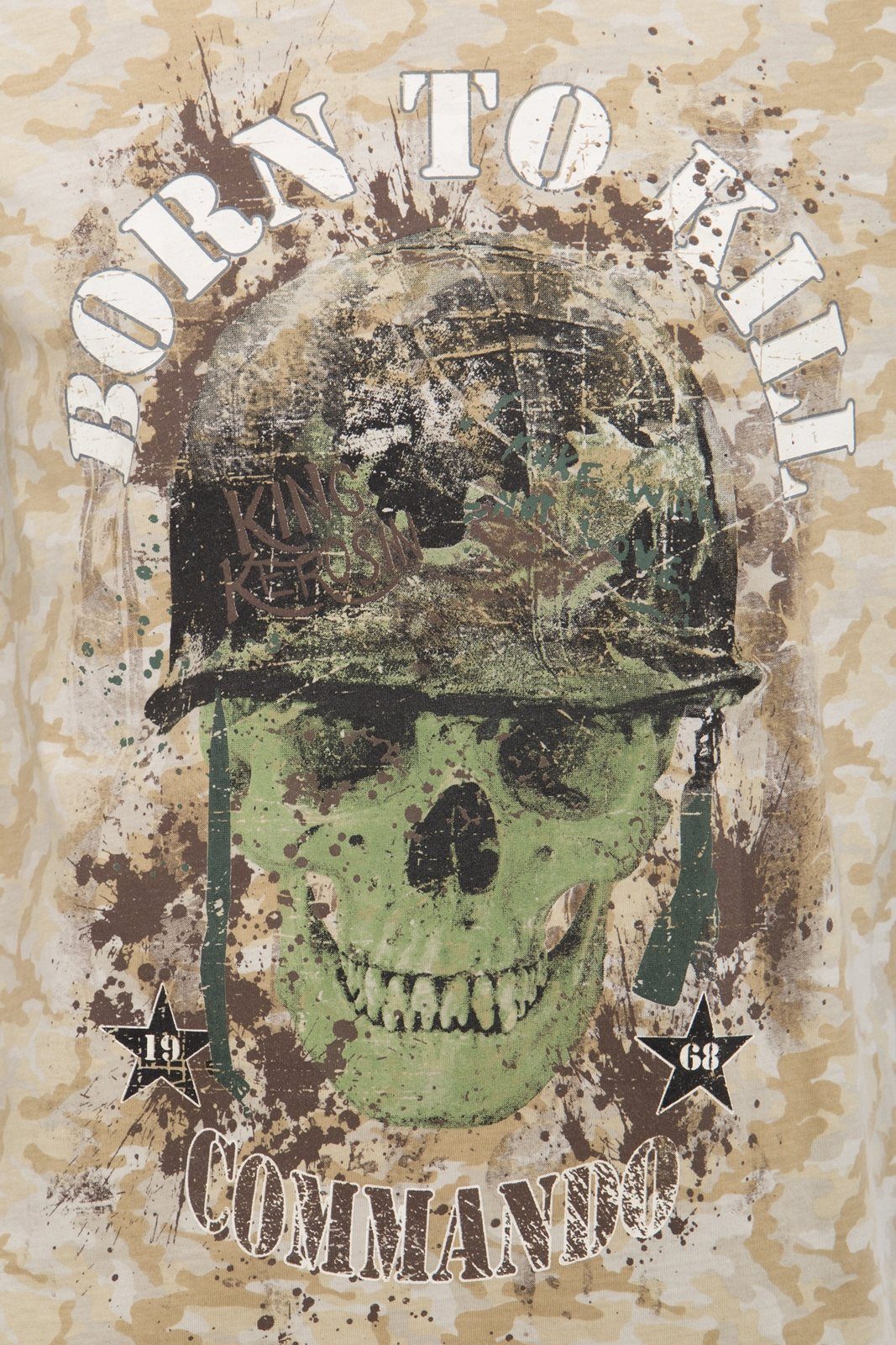 Tarn-Alloverprint mit T-Shirt core Skull-Motiv to born KingKerosin und kill