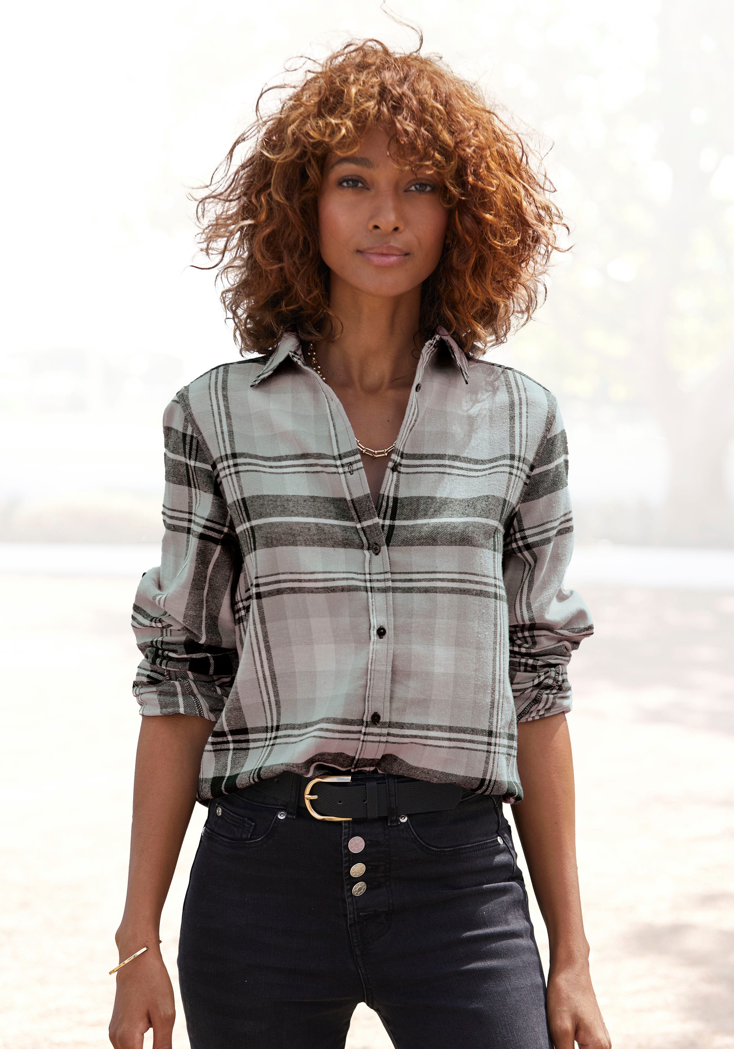 Buffalo Hemdbluse aus weichem Flanell mit Blusenkragen, Flanellhemd, Karobluse