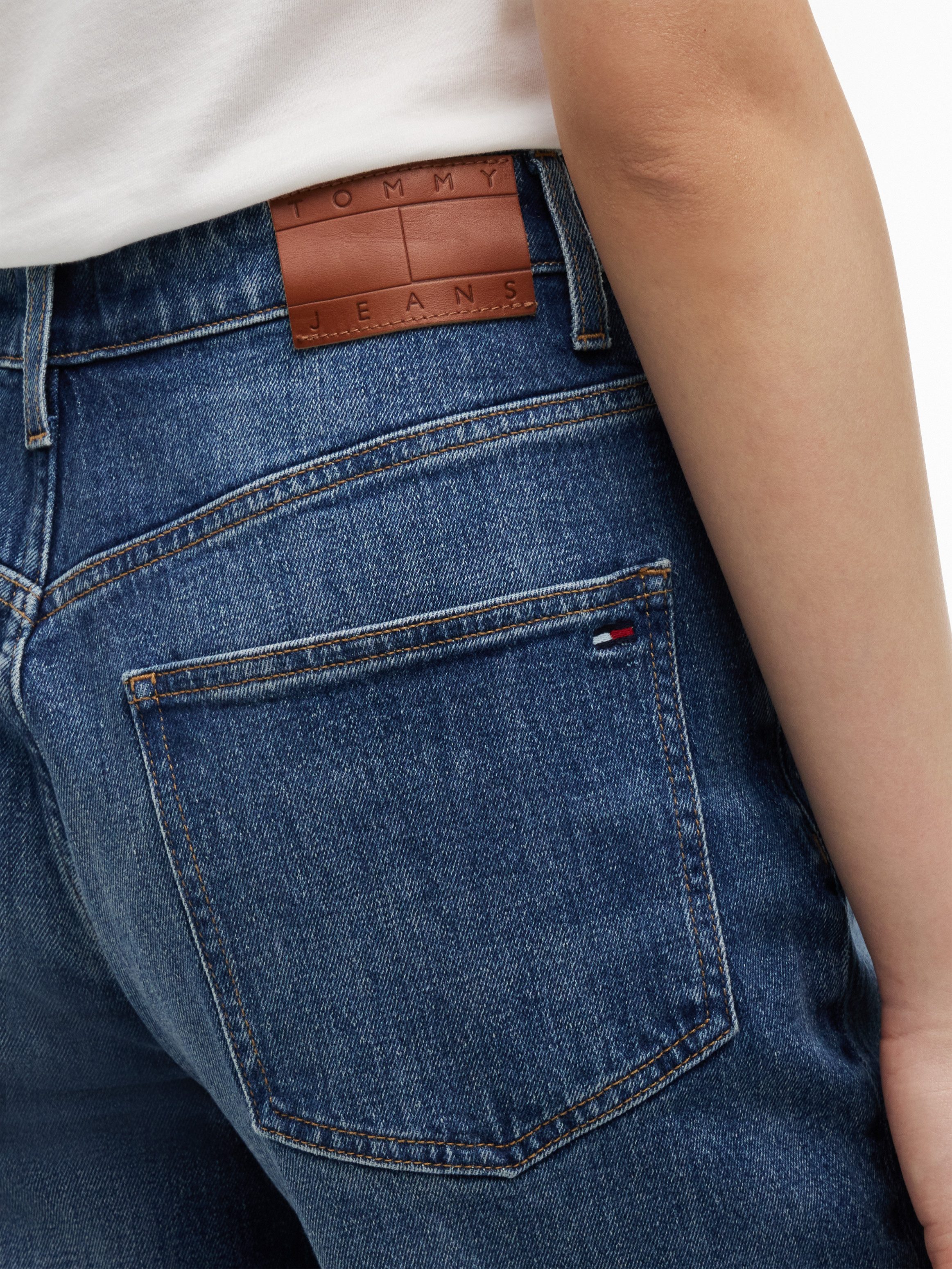 Tommy Jeans Straight-Jeans MIA MR RLXD STR Baumwollmischung, relaxed fit