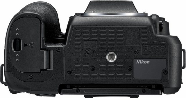 Nikon »D7500 KIT AF S DX« Spiegelreflexkamera (AF S DX 18 140 mm 1 3.5 5.6G ED VR, 20,9 MP, WLAN (Wi Fi), Gesichtserkennung)  - Onlineshop OTTO