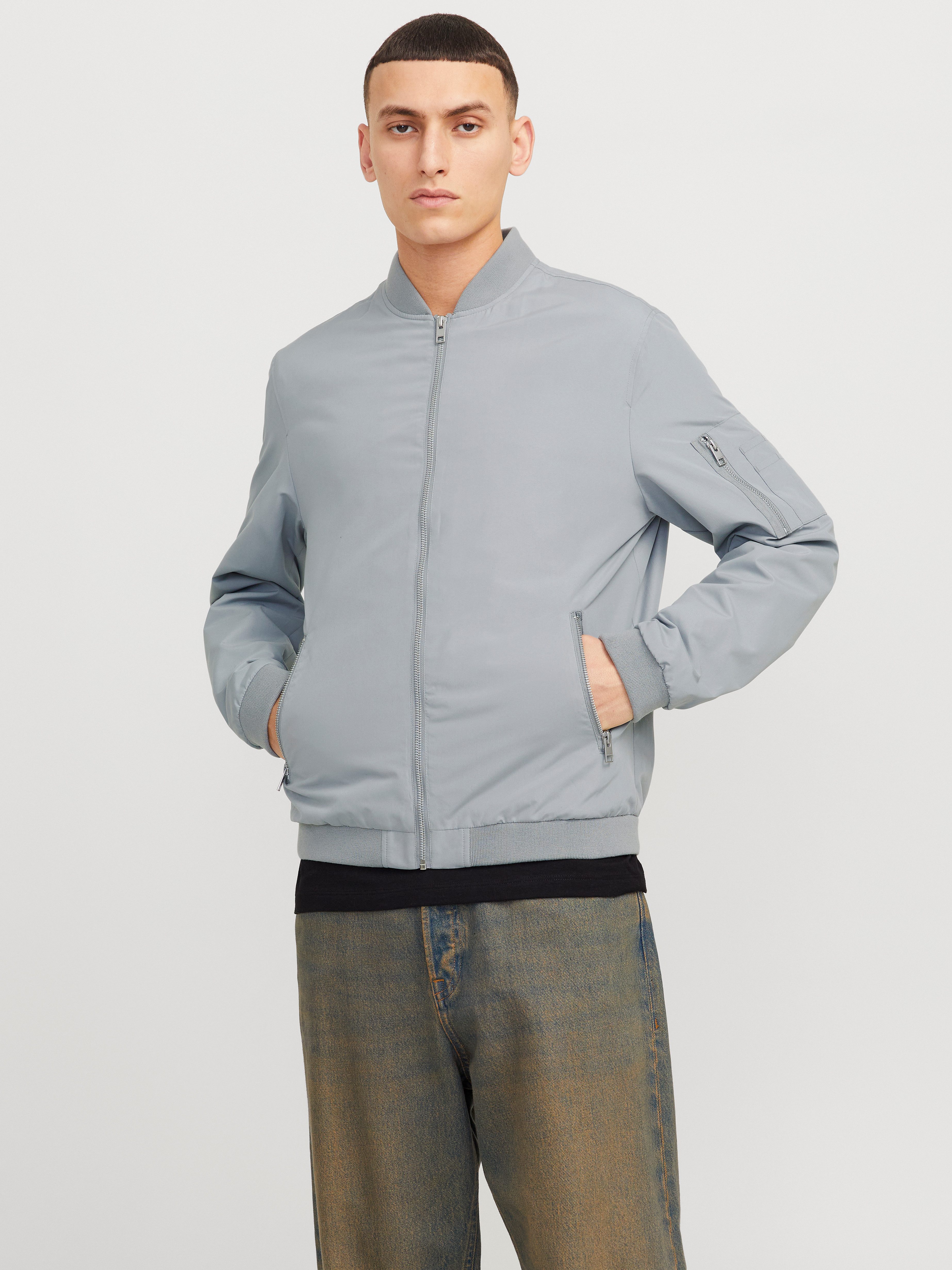 Jack & Jones Blouson JJERUSH mit Stehkragen und Reißverschlusstaschen unifa günstig online kaufen