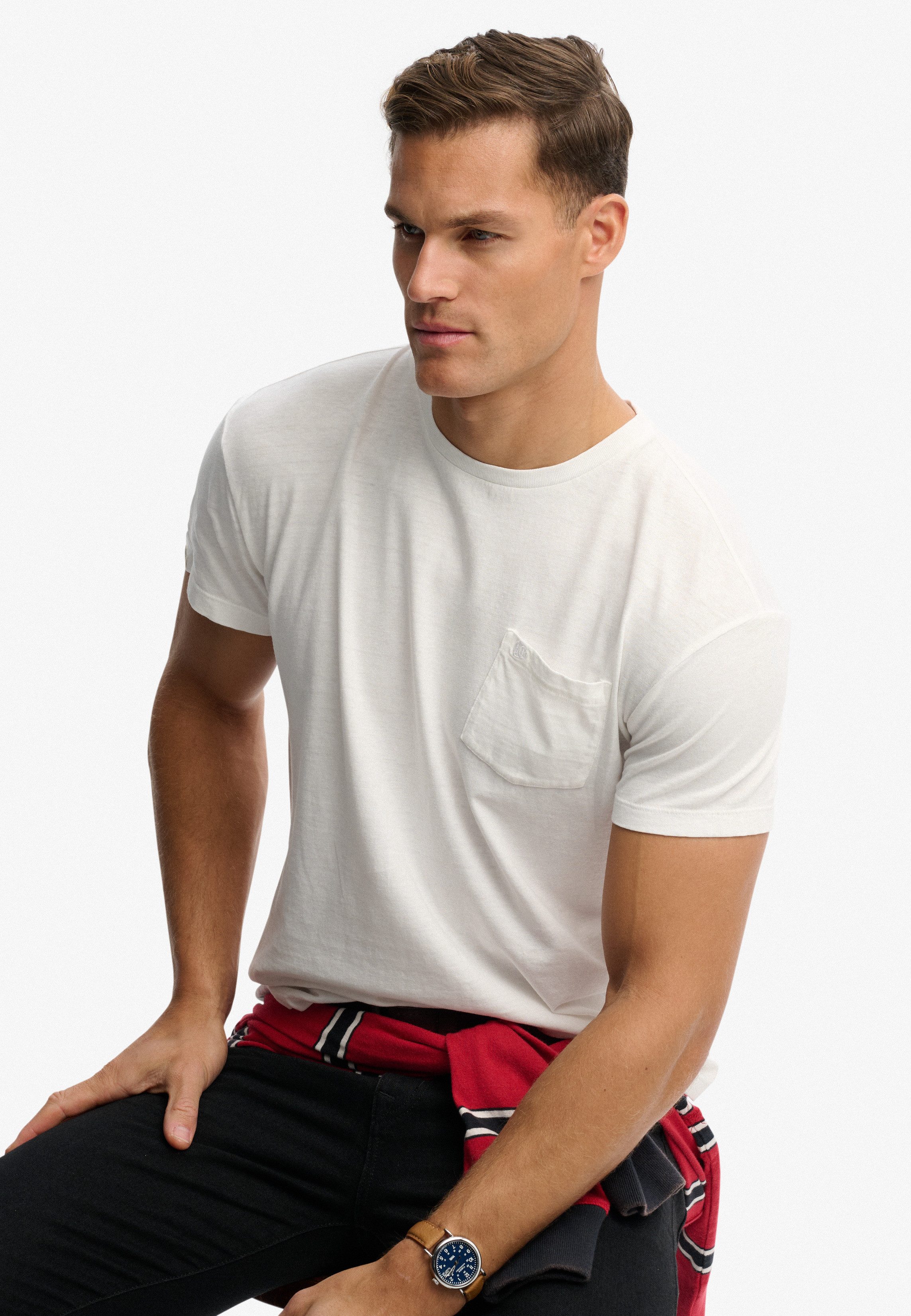 Superdry Rundhalsshirt COTTON CLASSIC LINEN PKT TEE Baumwollmischung, relaxed fit aus luftig leichtem Baumwoll-Leinen-Mix – Bild 2 von 5