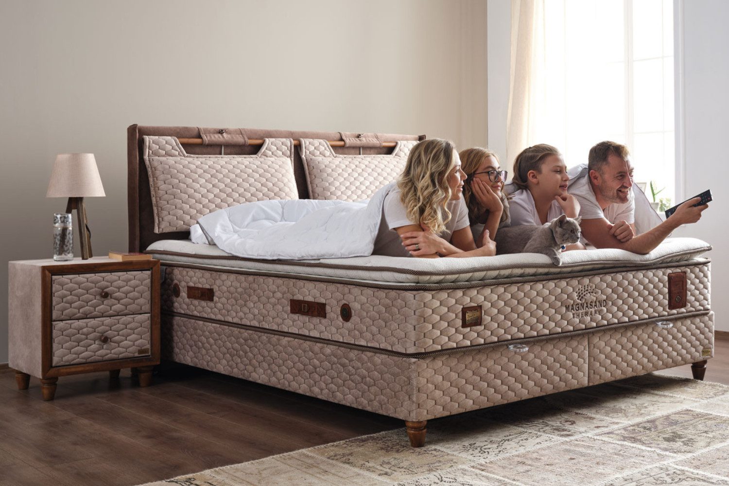 BAMBI YATAK Boxspringbett mit Bettkasten, Bambi Magnasand, Bett 180x200 160x200 140x200 120x200 (Schlafzimmerbett, Matratze mit Topper, 1 x H3 Mittelfest Matratze, 2 x Bettkasten, 1 x Bettkopfteil), Stauraum, Taschenfederkern, Matratzenhöhe: 33 cm, Optionale Nachttisch