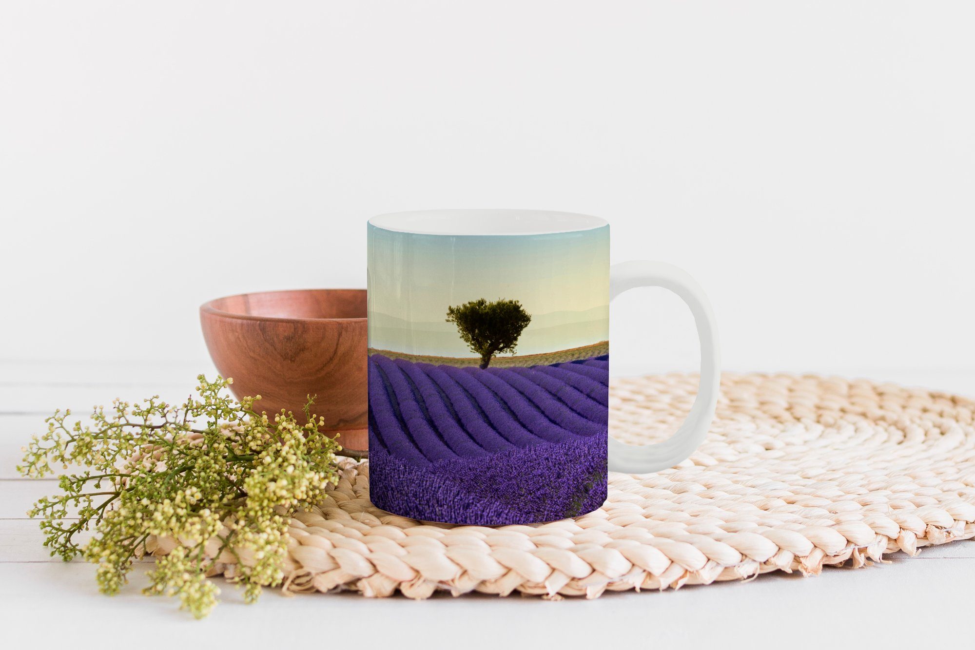Teetasse, Teetasse, Blumen - Kaffeetassen, Keramik, Bäume MuchoWow Tasse Becher, - Lavendel Geschenk - Natur,