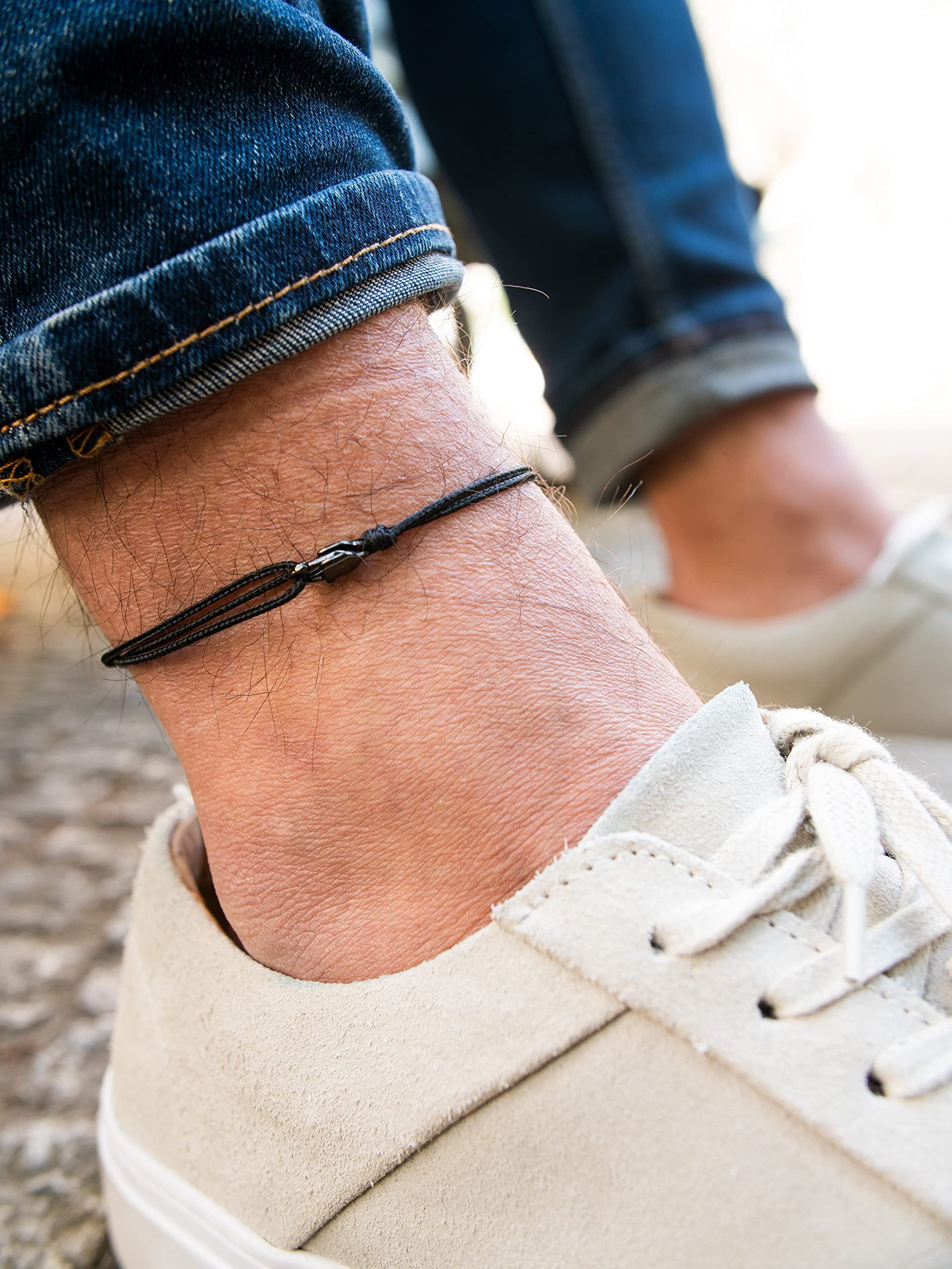 Made by Nami Fußkette Dünnes Wickelfußband Strand Festival Surfer-Schmuck, Karabiner-Haken Verschluss 100% Wasserfest Verstellbar - All Black