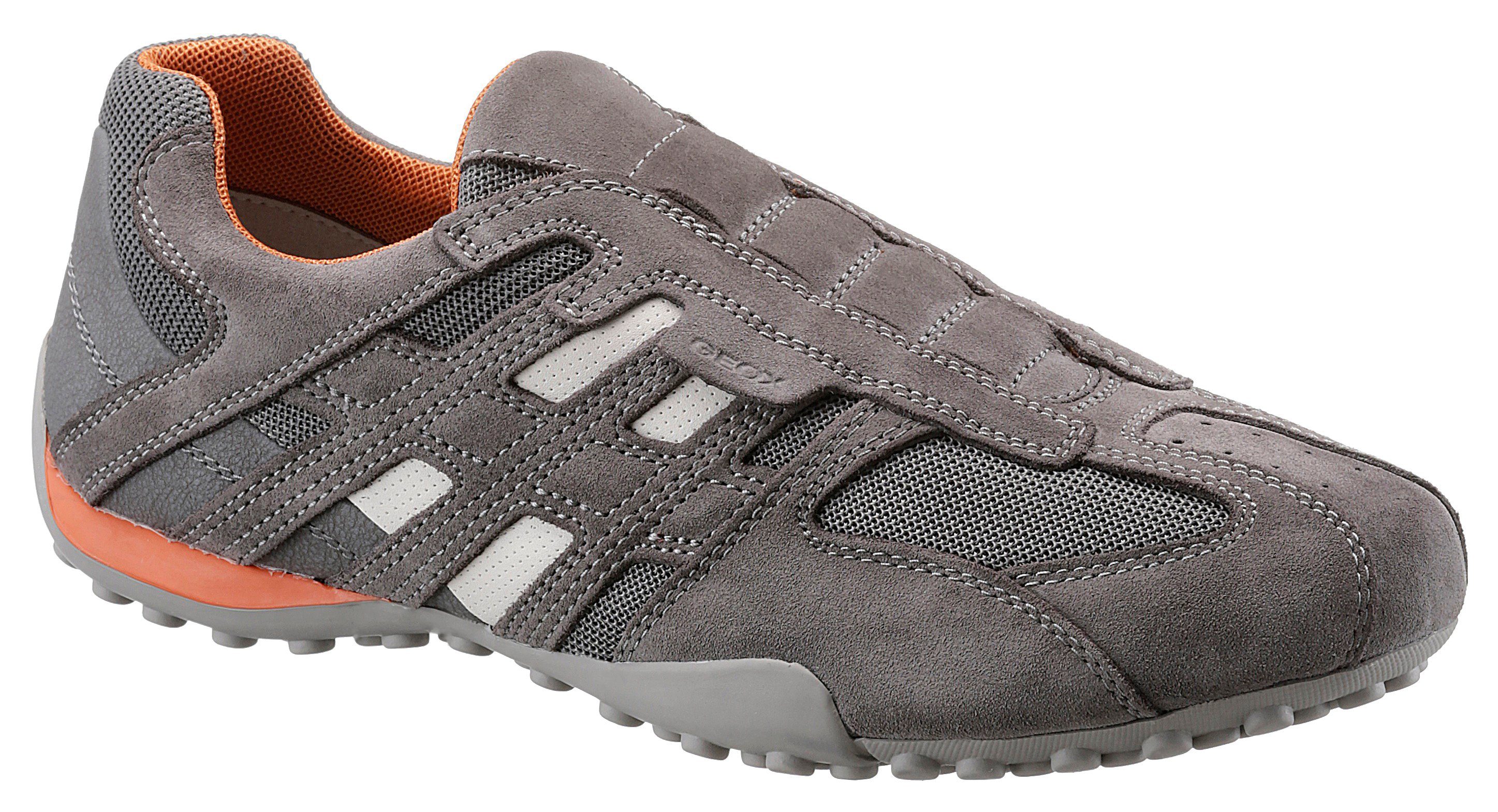 Geox UOMO SNAKE Slip-On Sneaker mit modischen Ziernähten und mit Geox Spezial Membrane hellgrau, kombiniert