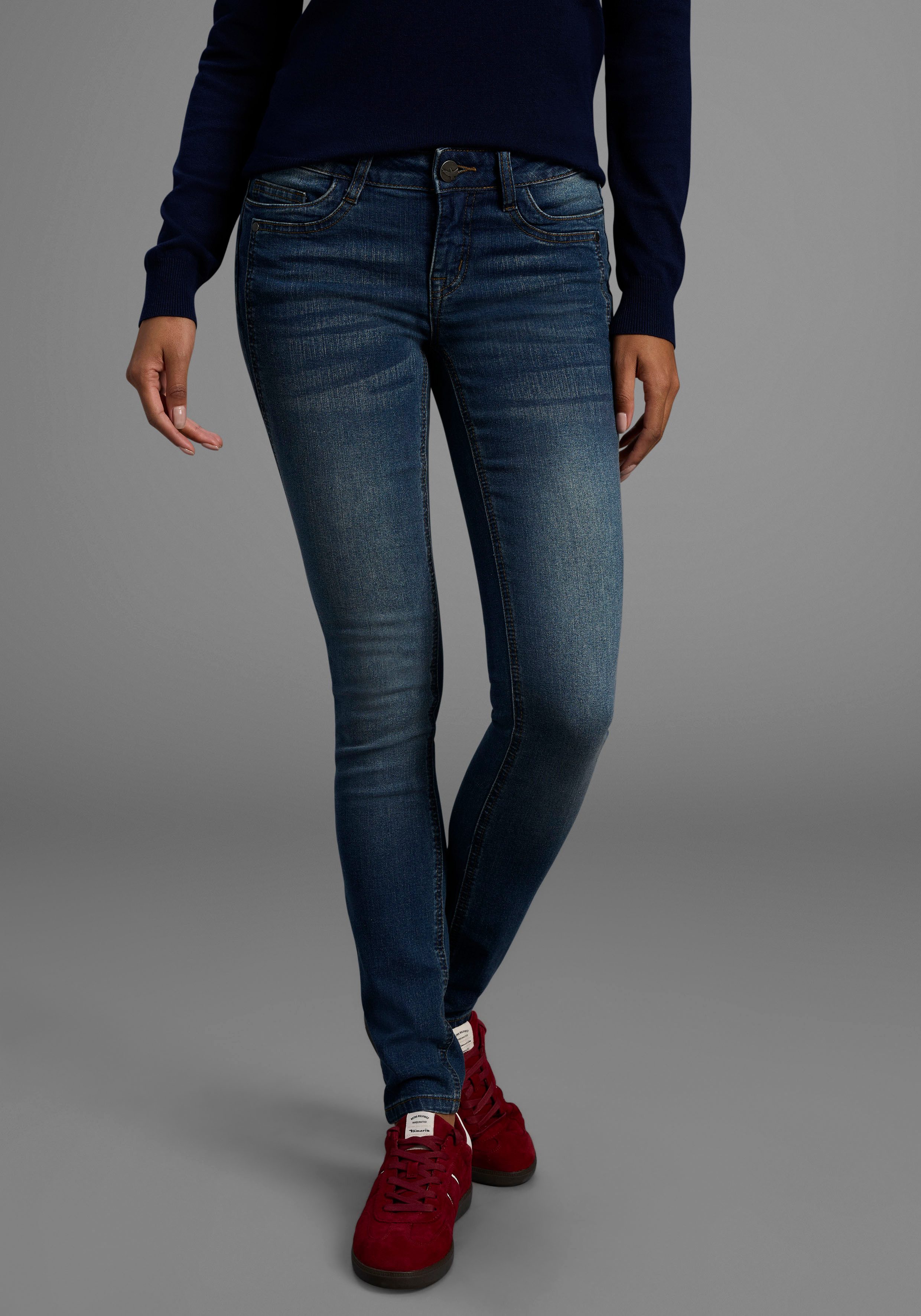 Arizona 5-Pocket-Jeans mit Keileinsätzen extra-enger Beinschnitt, niedrige Leibhöhe