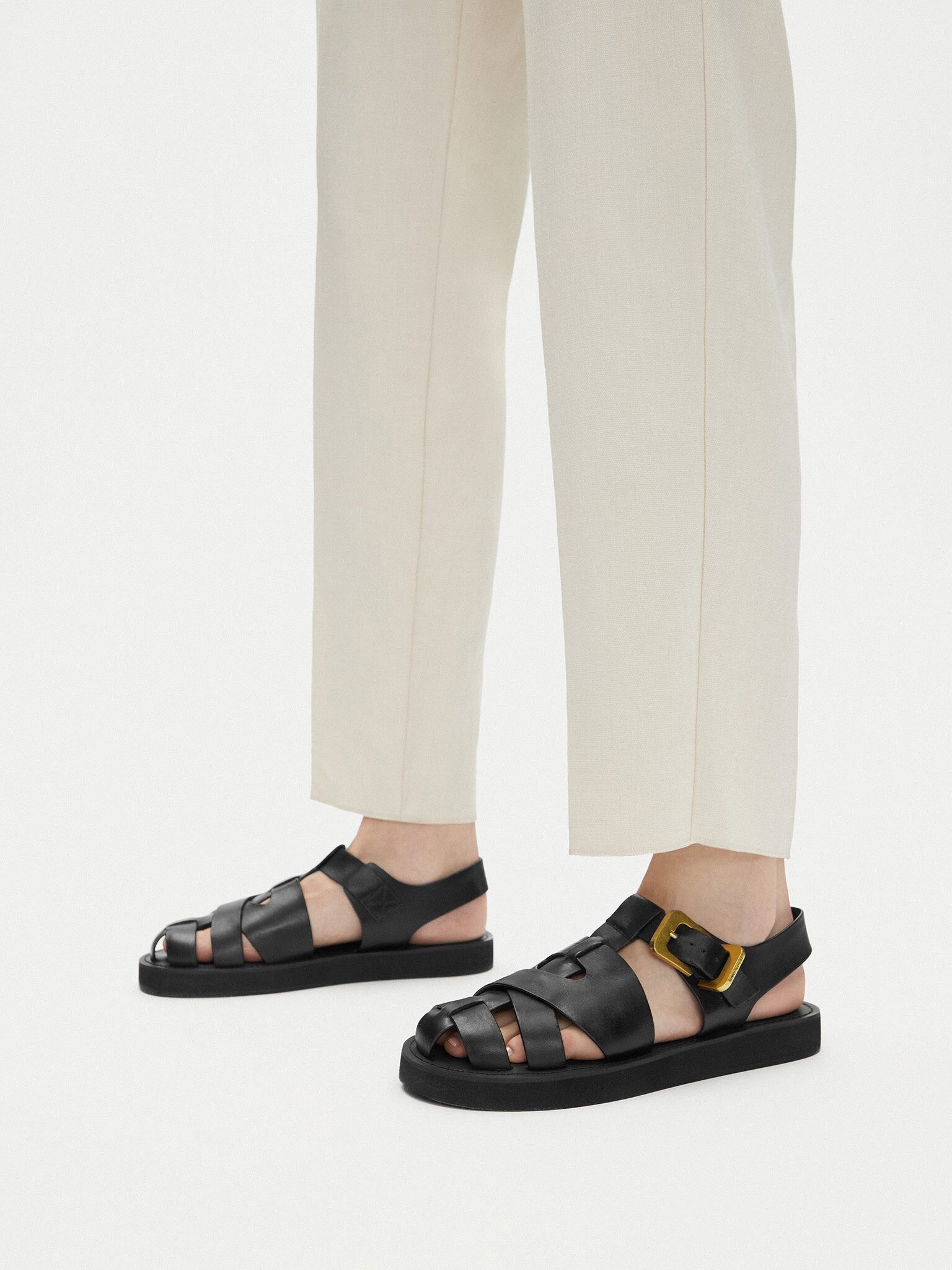 GINO ROSSI Gino Rossi Damensandalen Schwarz LOCK-CS882-HM-01 Sandale