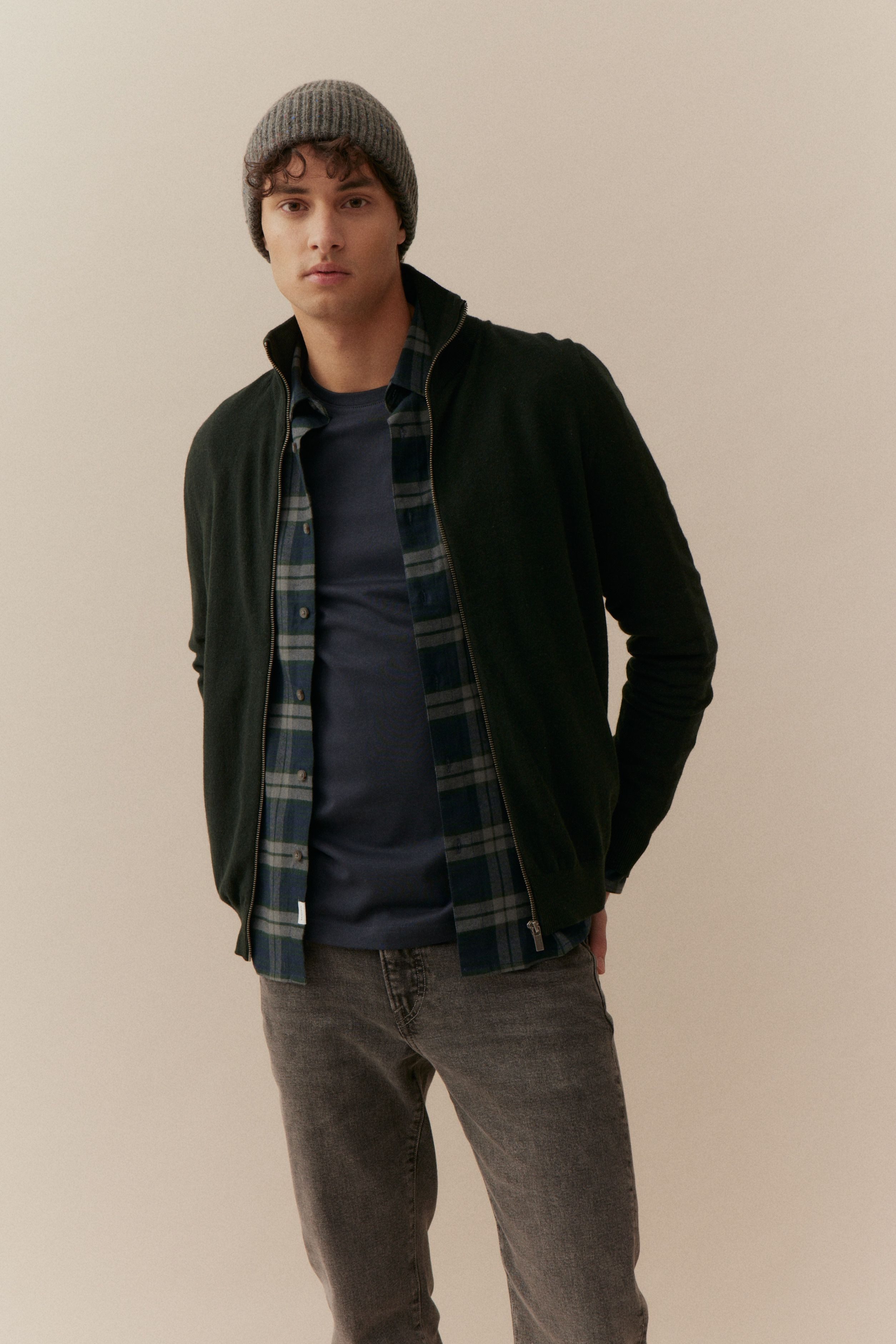 BASEFIELD Cardigan