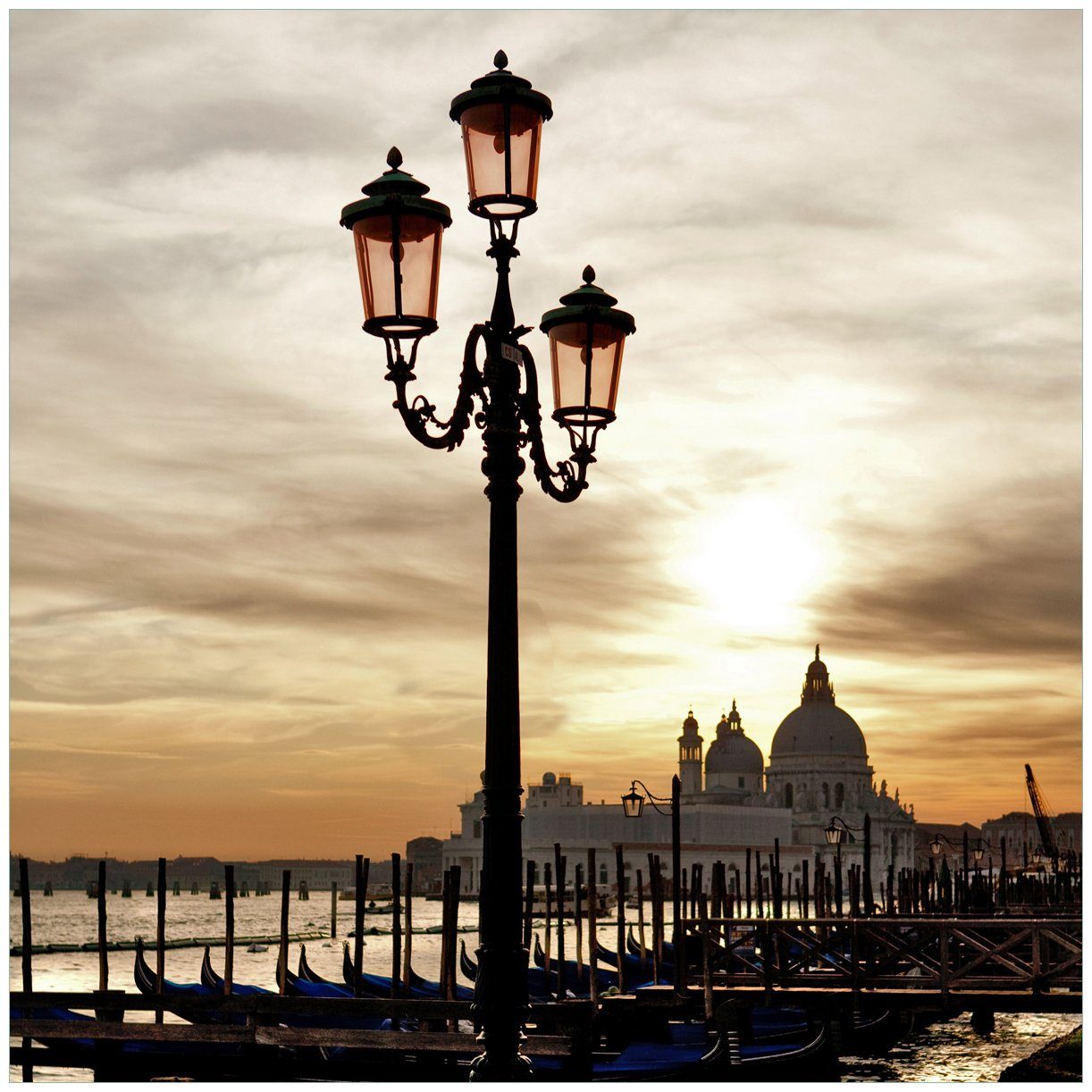 Wallario Tischplatte Venedig - Lagune bei Sonnenuntergang (1 St), für Ikea Lack Tisch geeignet