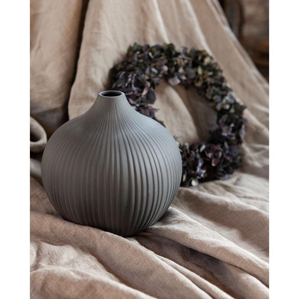 Vase (20cm) Storefactory Dekovase Structure Dark Grey Fröbacken