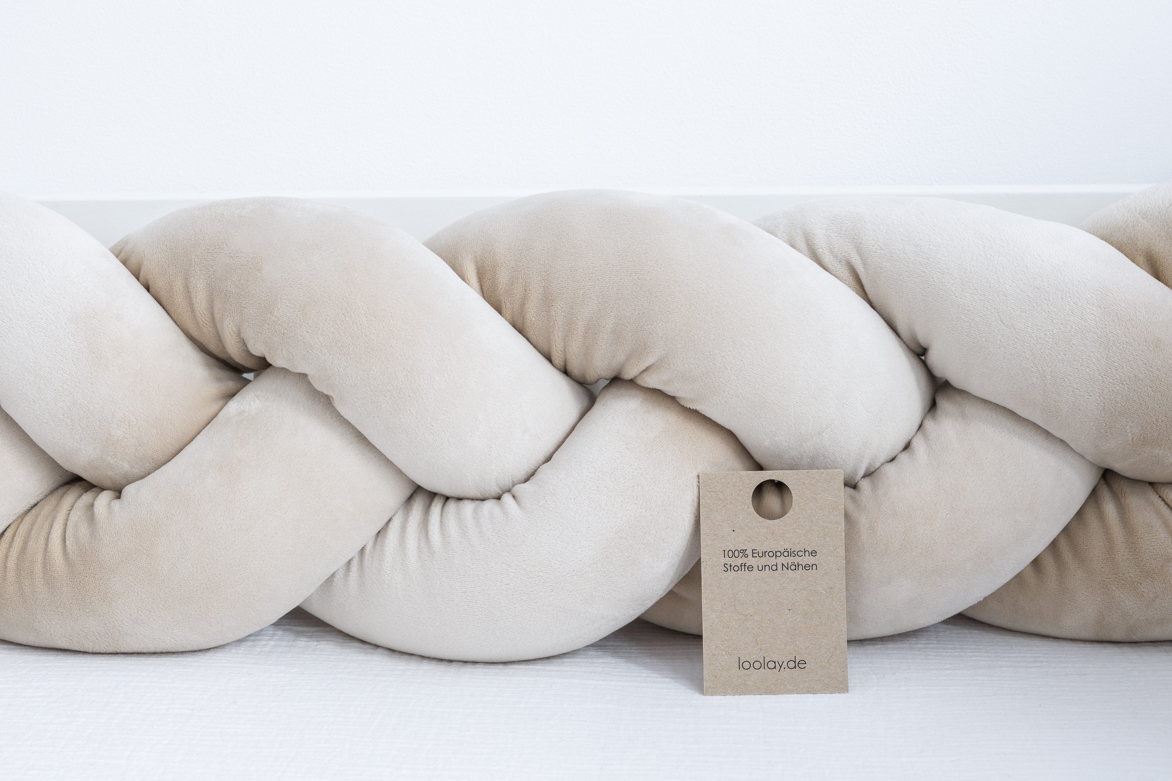 Loolay Nestchenschlange SAMT BEIGE Geflochtenes Kissen Zierkissen Dekokissen Bettumrandung, (Zugluftstopper Zugluft Schlange Wickeltischumrandung Babybett Kinderzimmer Schutz, VELOURS SAMT Bettschlange 100 150 200 300 400 cm und Länge auf Anfrage), Zugluftstopper tolle Wohndekoration Geschenk