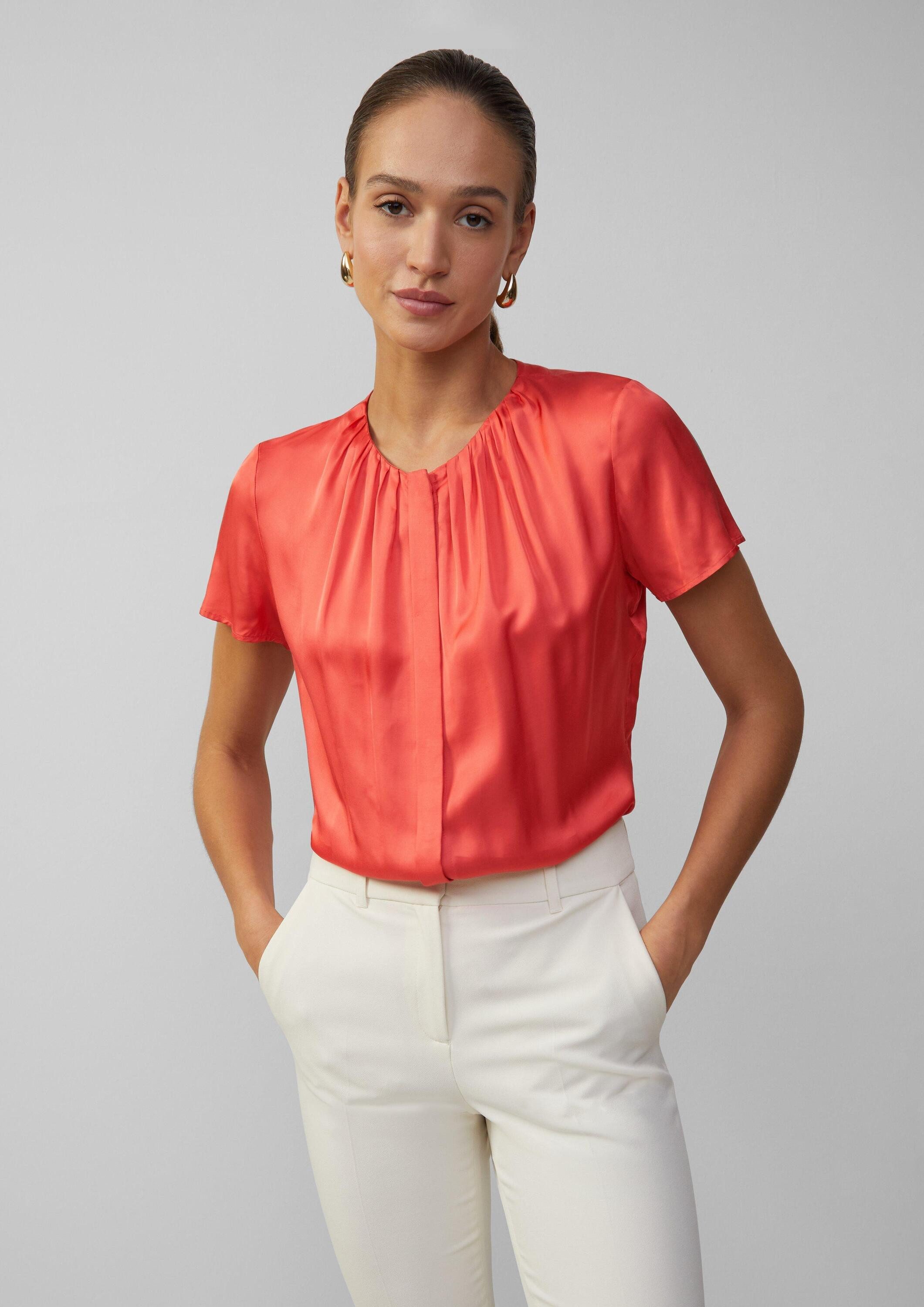 s.Oliver Kurzarmbluse Bluse Satinbluse aus Viskose mit verdeckter Knopfleis günstig online kaufen