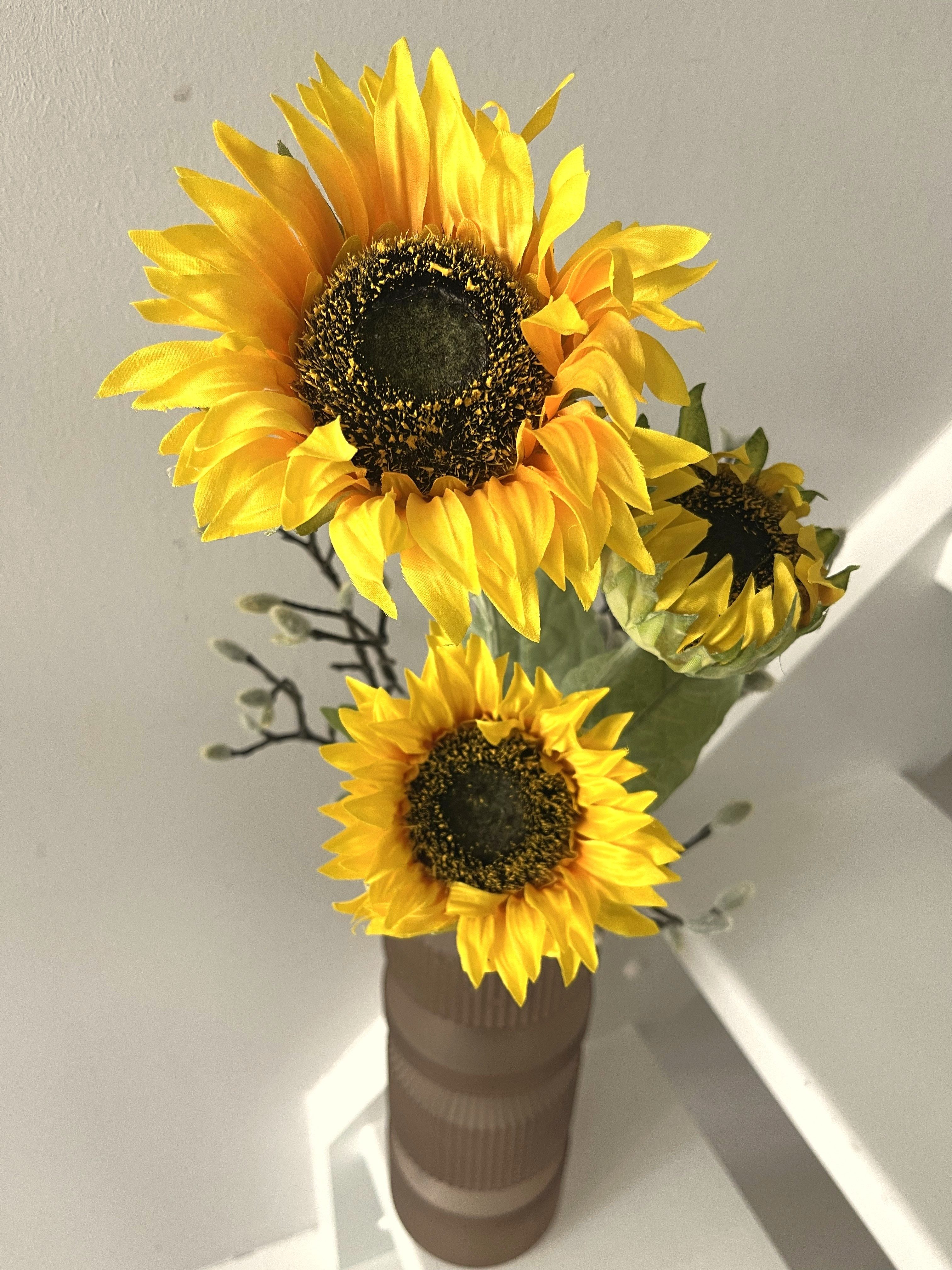 Kunstblume Kunststielblume Sonnenblumenzweig mit 3 Blüten – Höhe 90 cm - Gelb, Goods NL, Höhe 90 cm – Bild 2 von 4