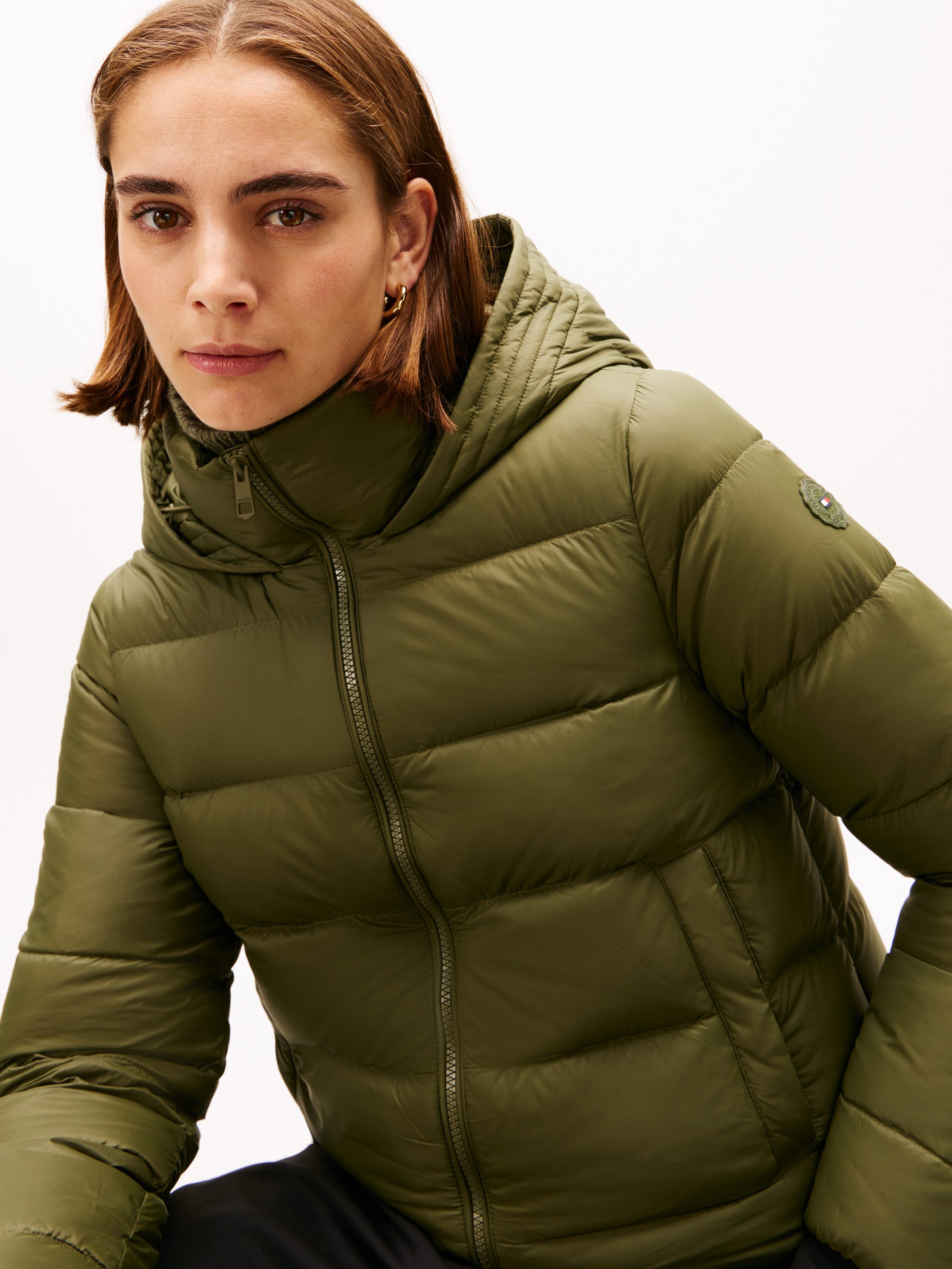 Tommy Hilfiger Steppjacke LW DOWN CASUAL JACKET mit Logoprägung